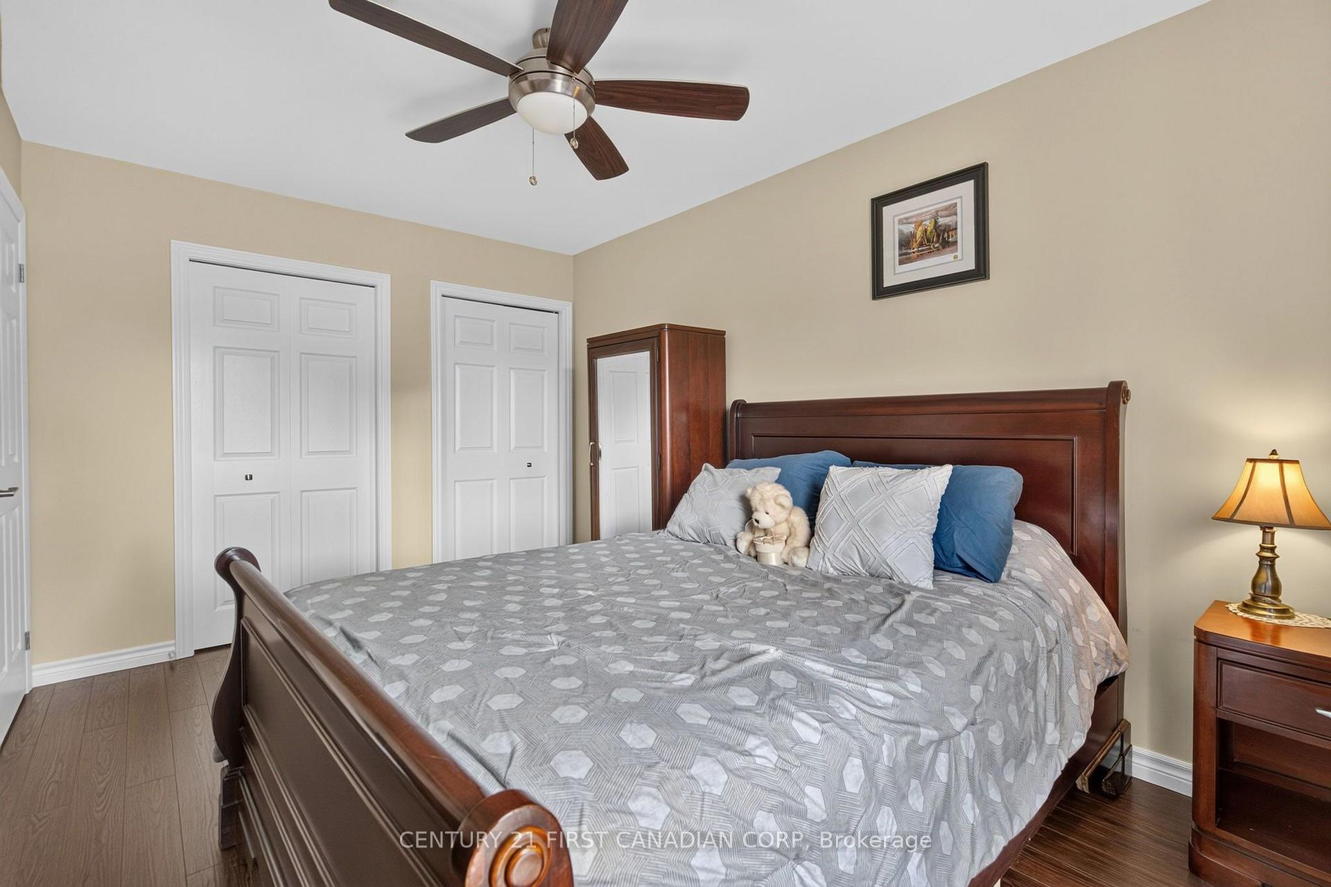 Photo 19 of 1354 Aspenridge Crescent, London, East A — HOMEH