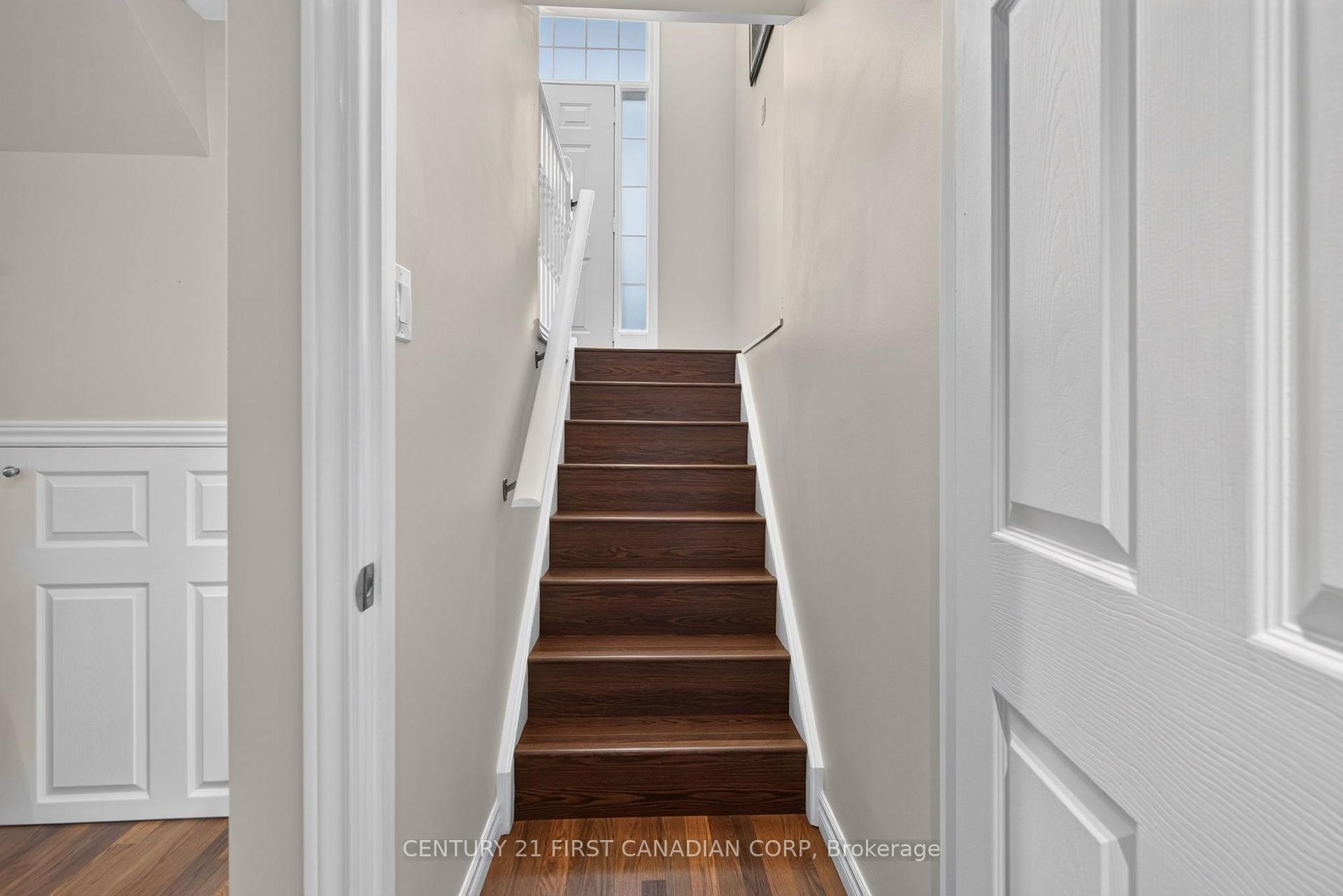 Photo 23 of 1354 Aspenridge Crescent, London, East A — HOMEH