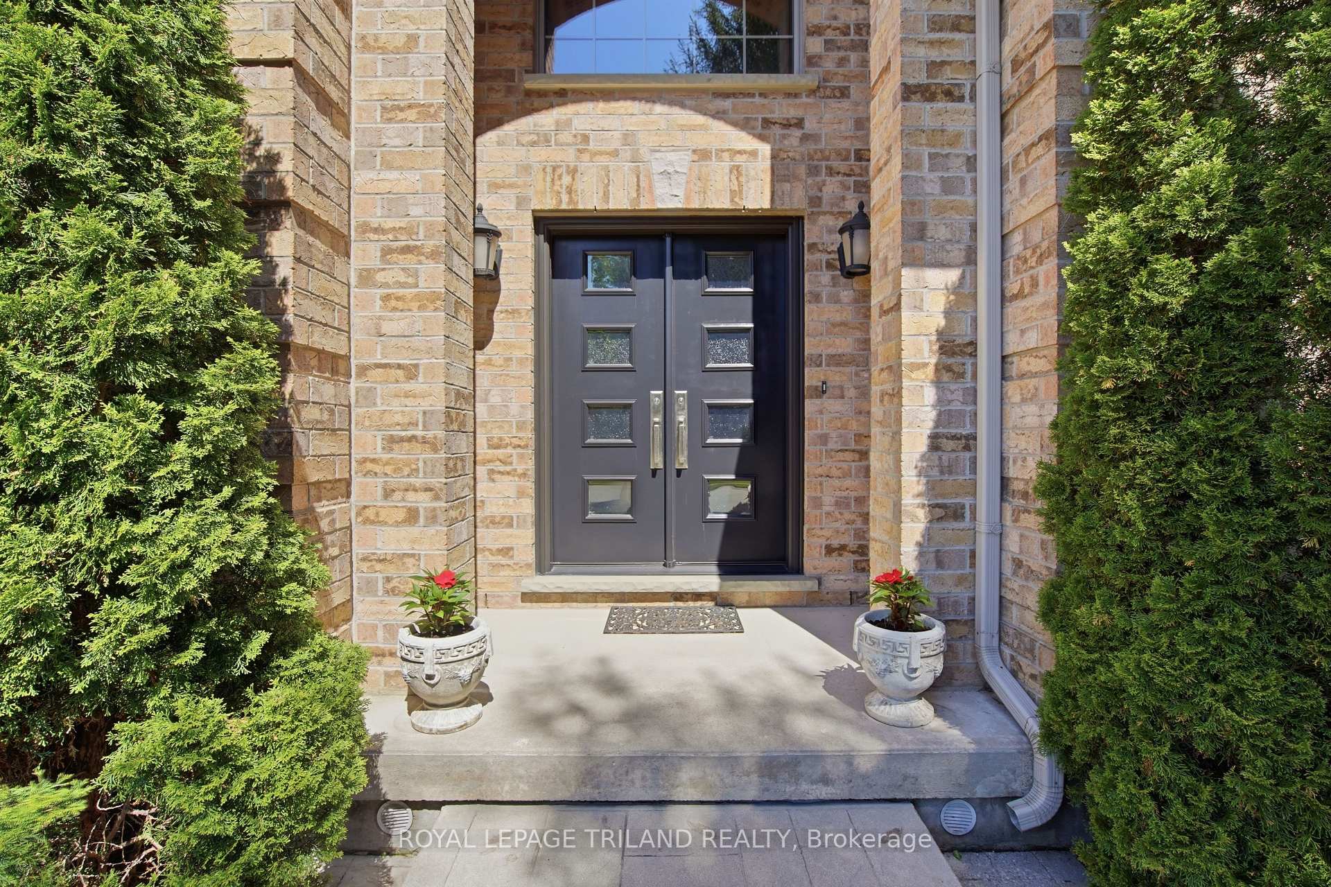 Photo 3 of 4 Baron Crescent, Middlesex Centre, Kilworth — HOMEH