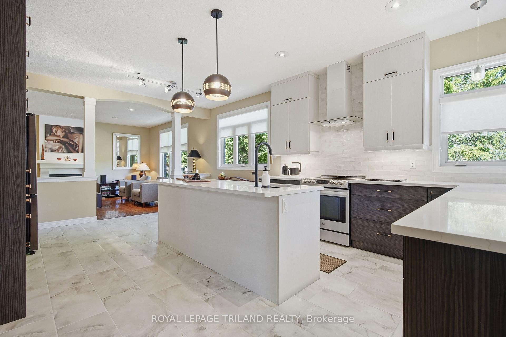 Photo 12 of 4 Baron Crescent, Middlesex Centre, Kilworth — HOMEH