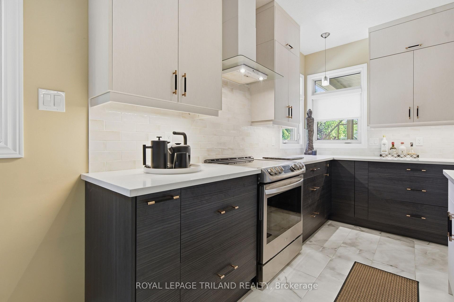 Photo 16 of 4 Baron Crescent, Middlesex Centre, Kilworth — HOMEH
