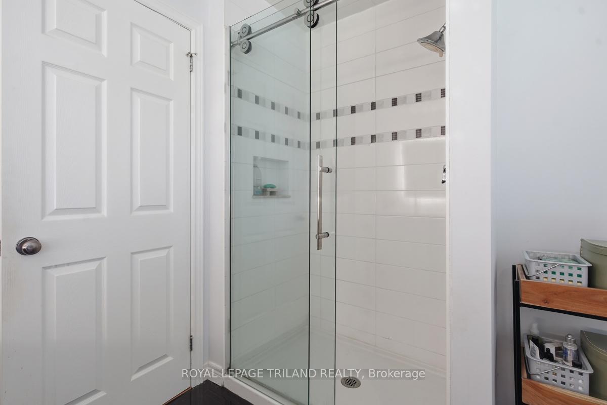 Photo 27 of 4 Baron Crescent, Middlesex Centre, Kilworth — HOMEH