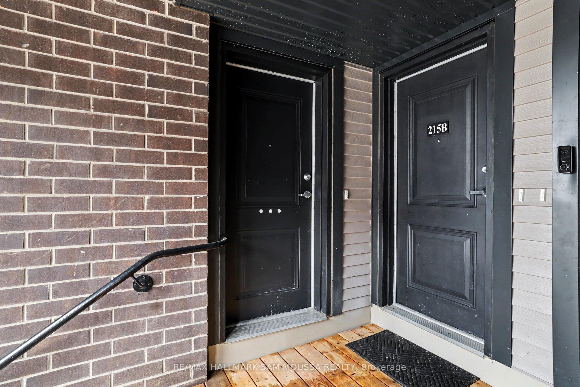 Photo 3 of Unit A, 215 Eldorado Private, Ottawa, Kanata - Morgan's Grant/South March — HOMEH