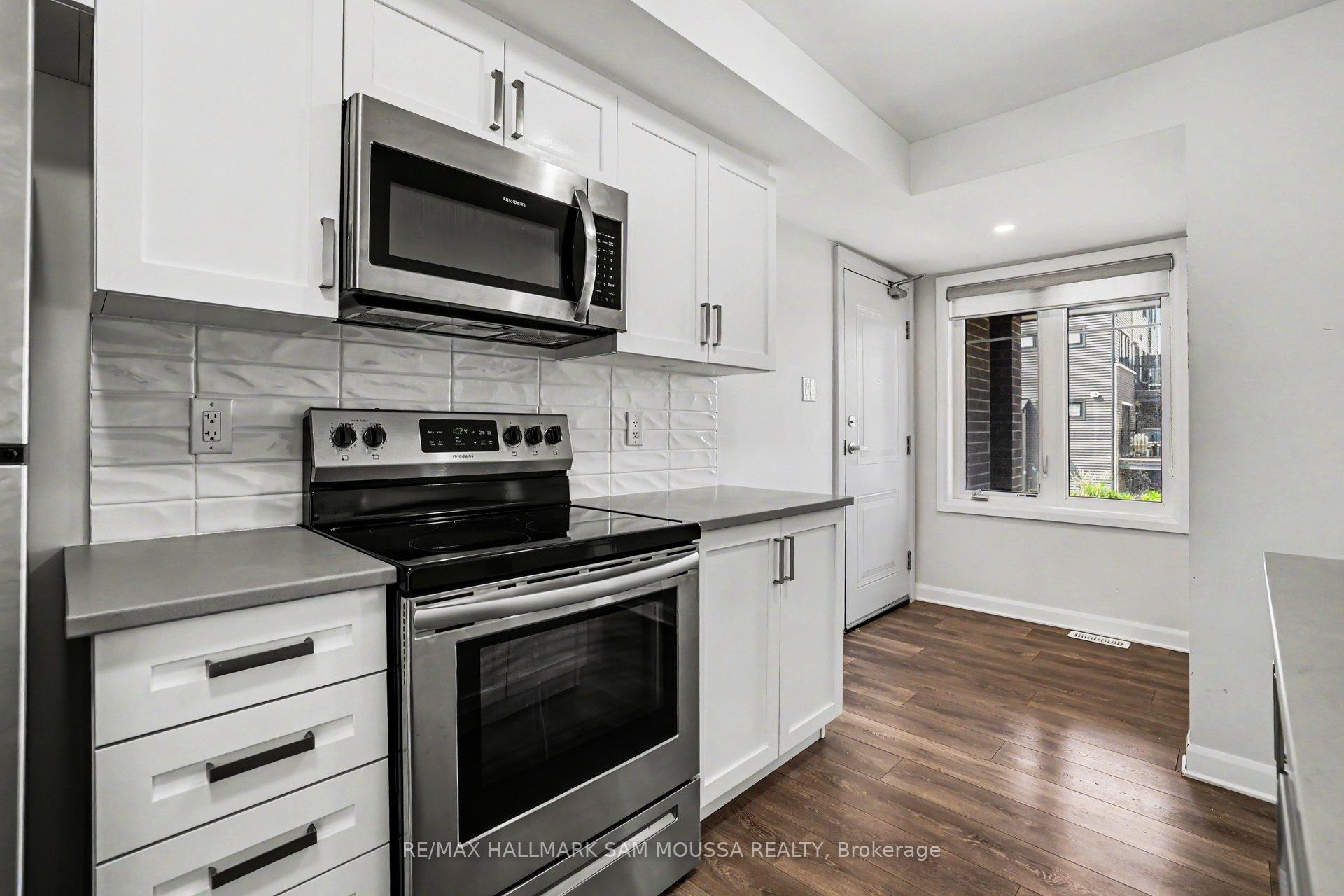 Photo 15 of Unit A, 215 Eldorado Private, Ottawa, Kanata - Morgan's Grant/South March — HOMEH