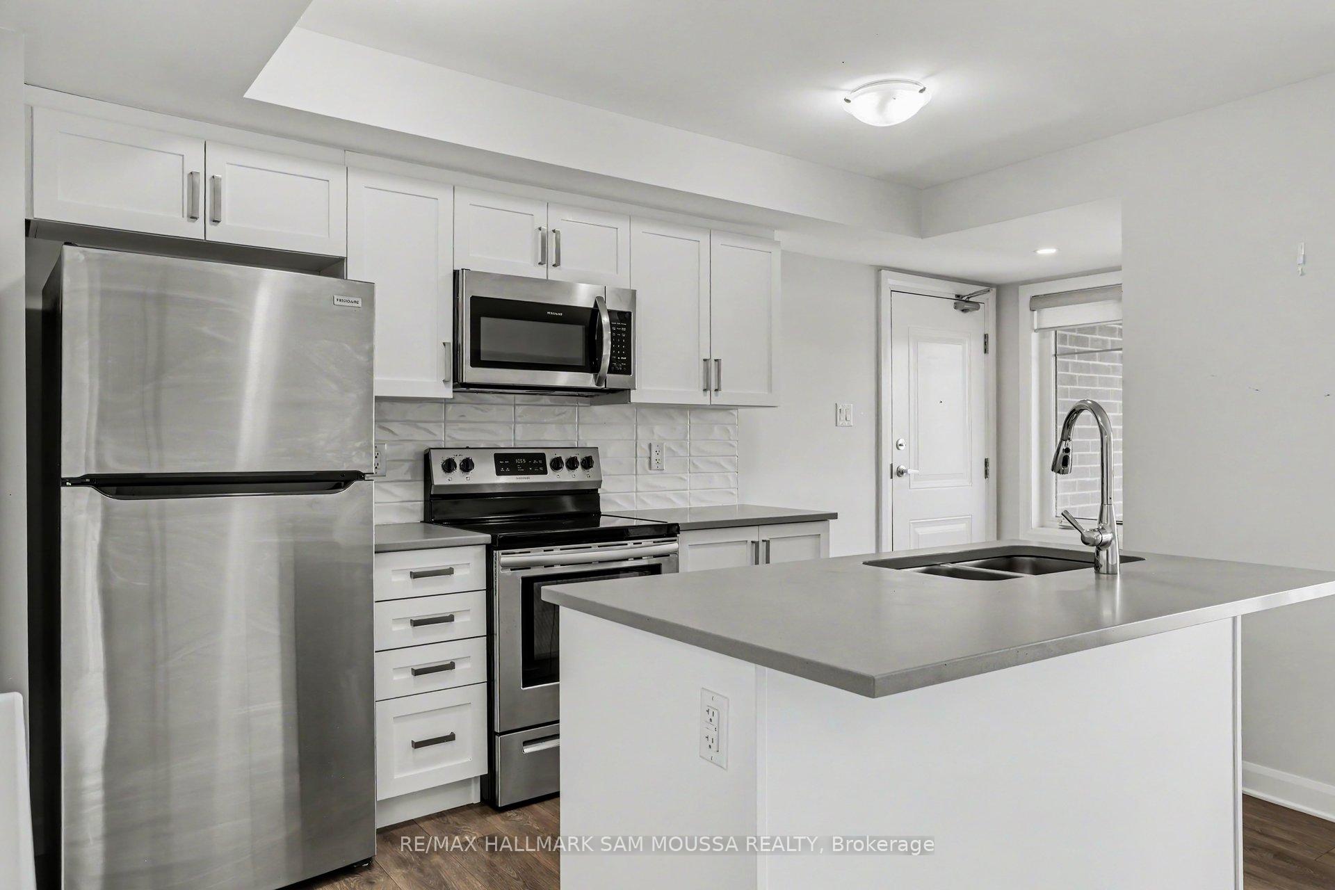 Photo 20 of Unit A, 215 Eldorado Private, Ottawa, Kanata - Morgan's Grant/South March — HOMEH