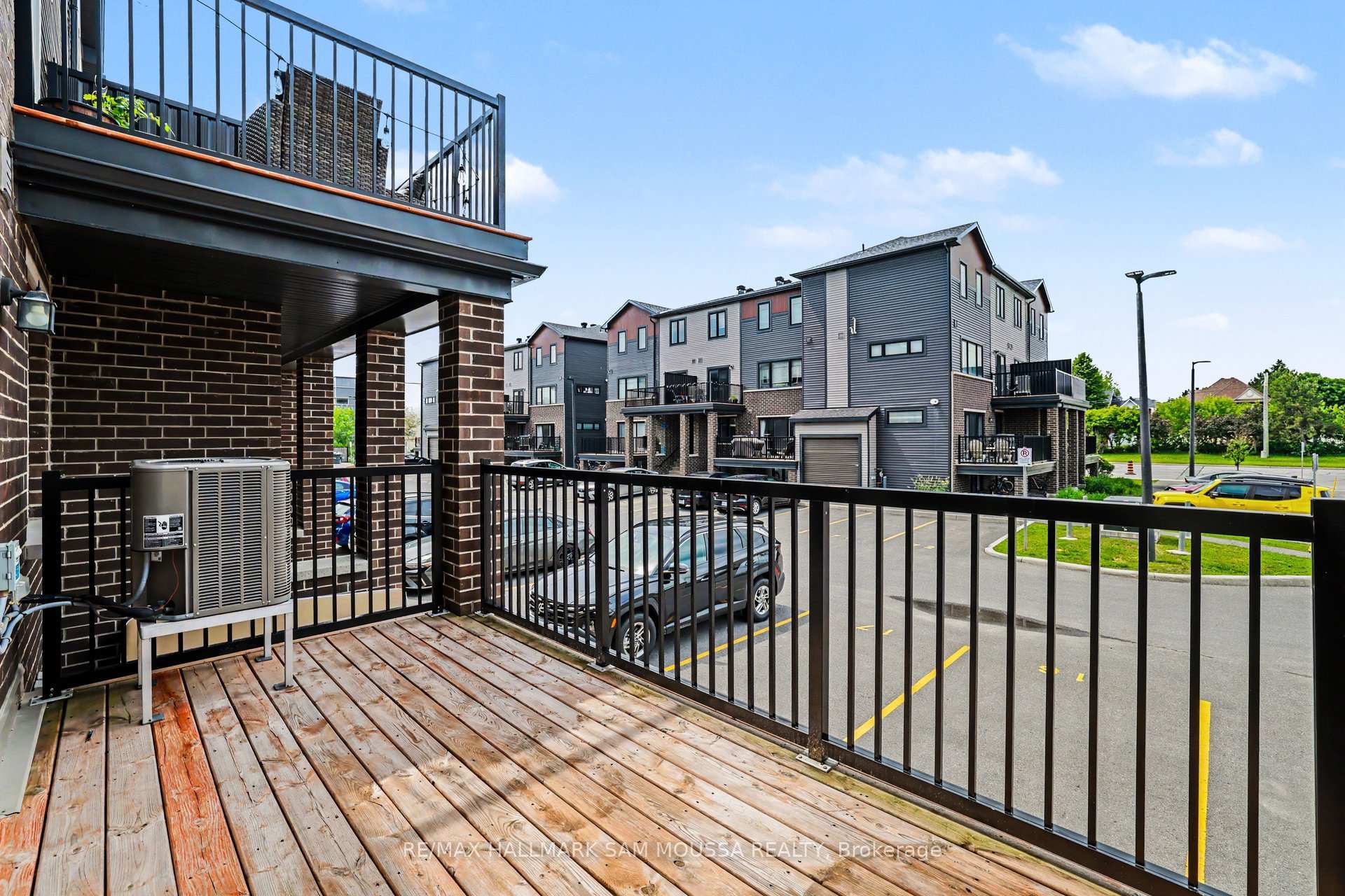 Photo 37 of Unit A, 215 Eldorado Private, Ottawa, Kanata - Morgan's Grant/South March — HOMEH