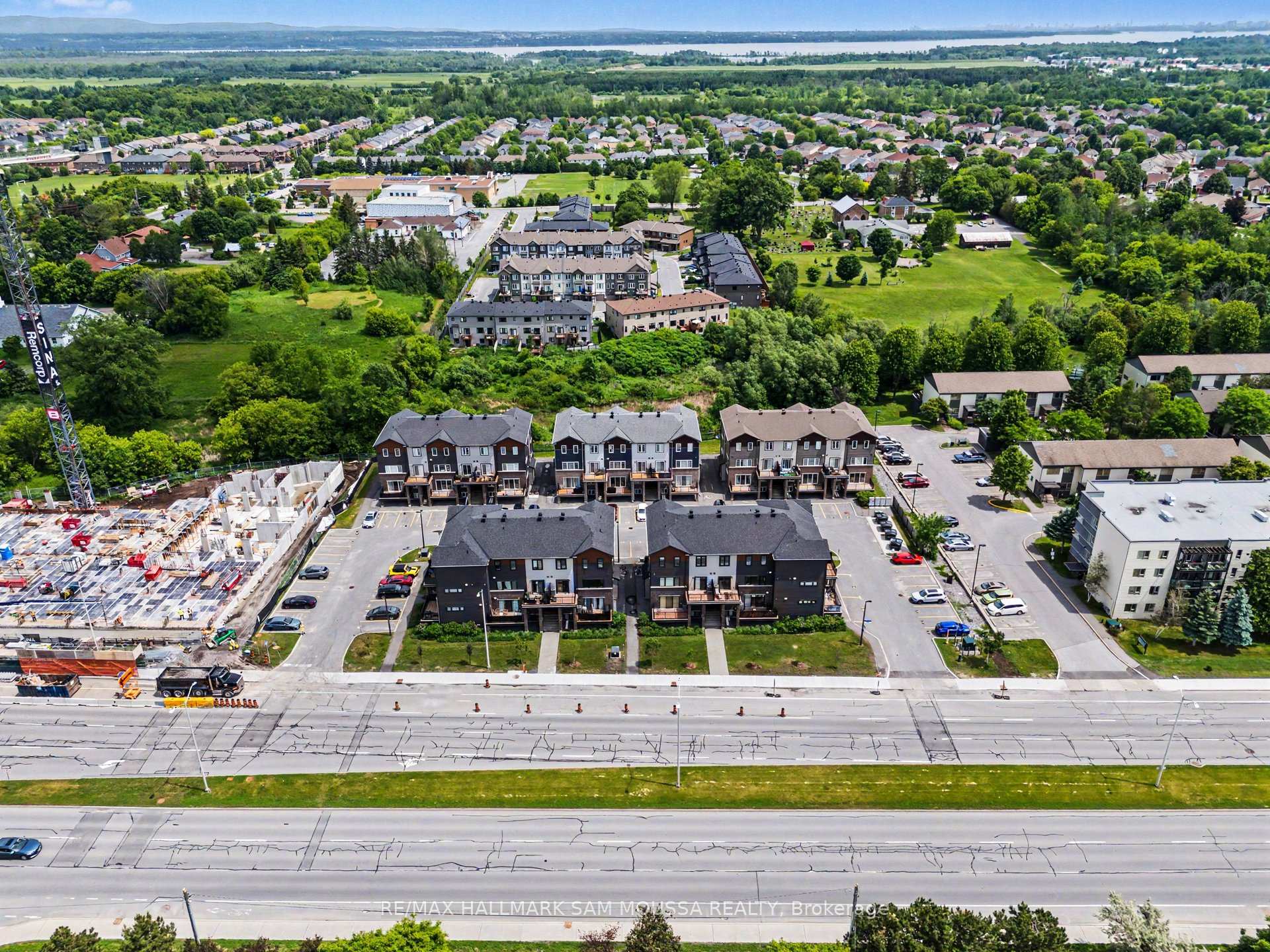 Photo 42 of Unit A, 215 Eldorado Private, Ottawa, Kanata - Morgan's Grant/South March — HOMEH