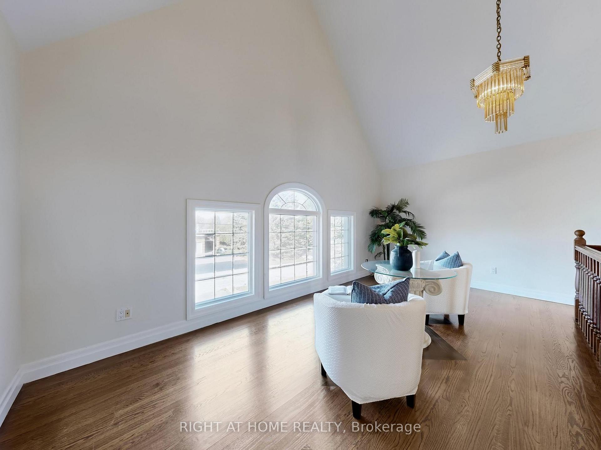 Photo 30 of 26 Ontoro Boulevard, Ajax, South East — HOMEH