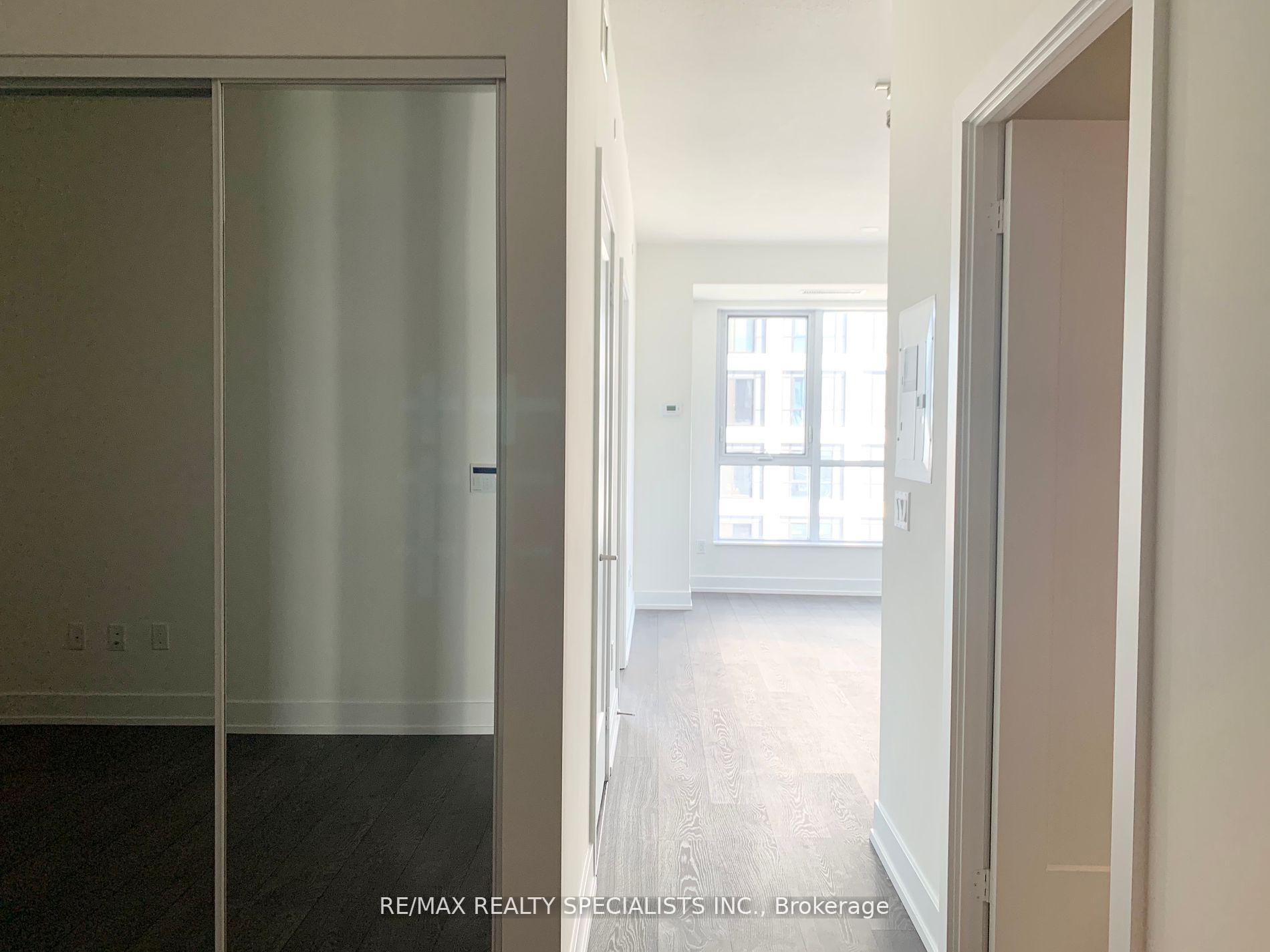 Photo 3 of Unit 3421, 9 Mabelle Avenue, Etobicoke, Islington-City Centre West — HOMEH