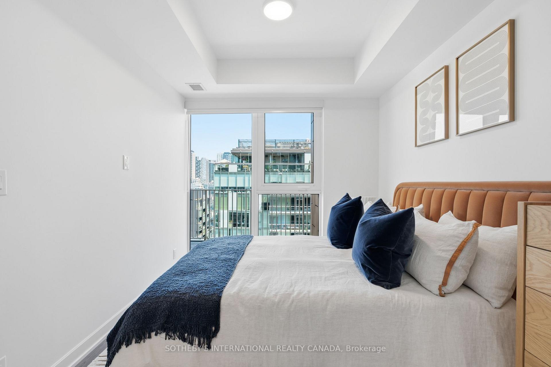 Photo 16 of Unit 1707, 88 Bathurst Street, Toronto, Niagara — HOMEH