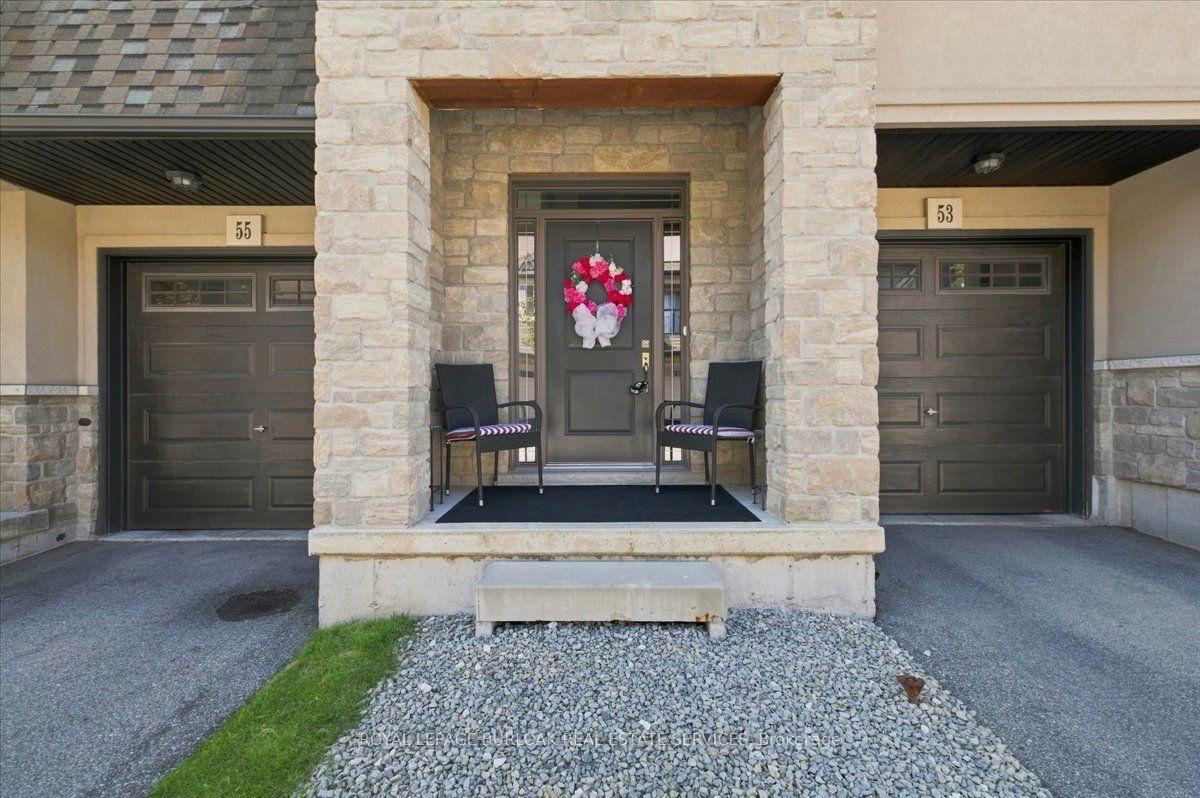 Photo 5 of 53 Sonoma Valley Crescent, Hamilton, Mewburn — HOMEH