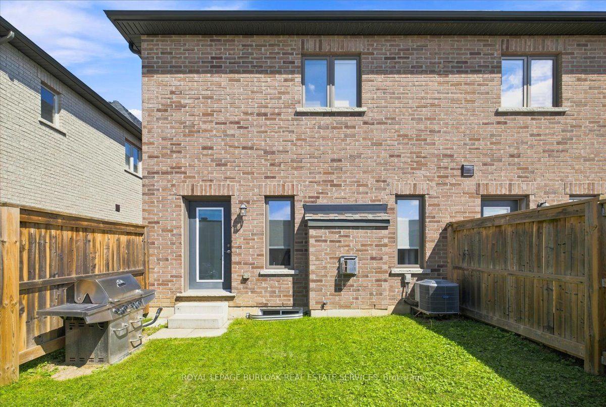Photo 40 of 53 Sonoma Valley Crescent, Hamilton, Mewburn — HOMEH