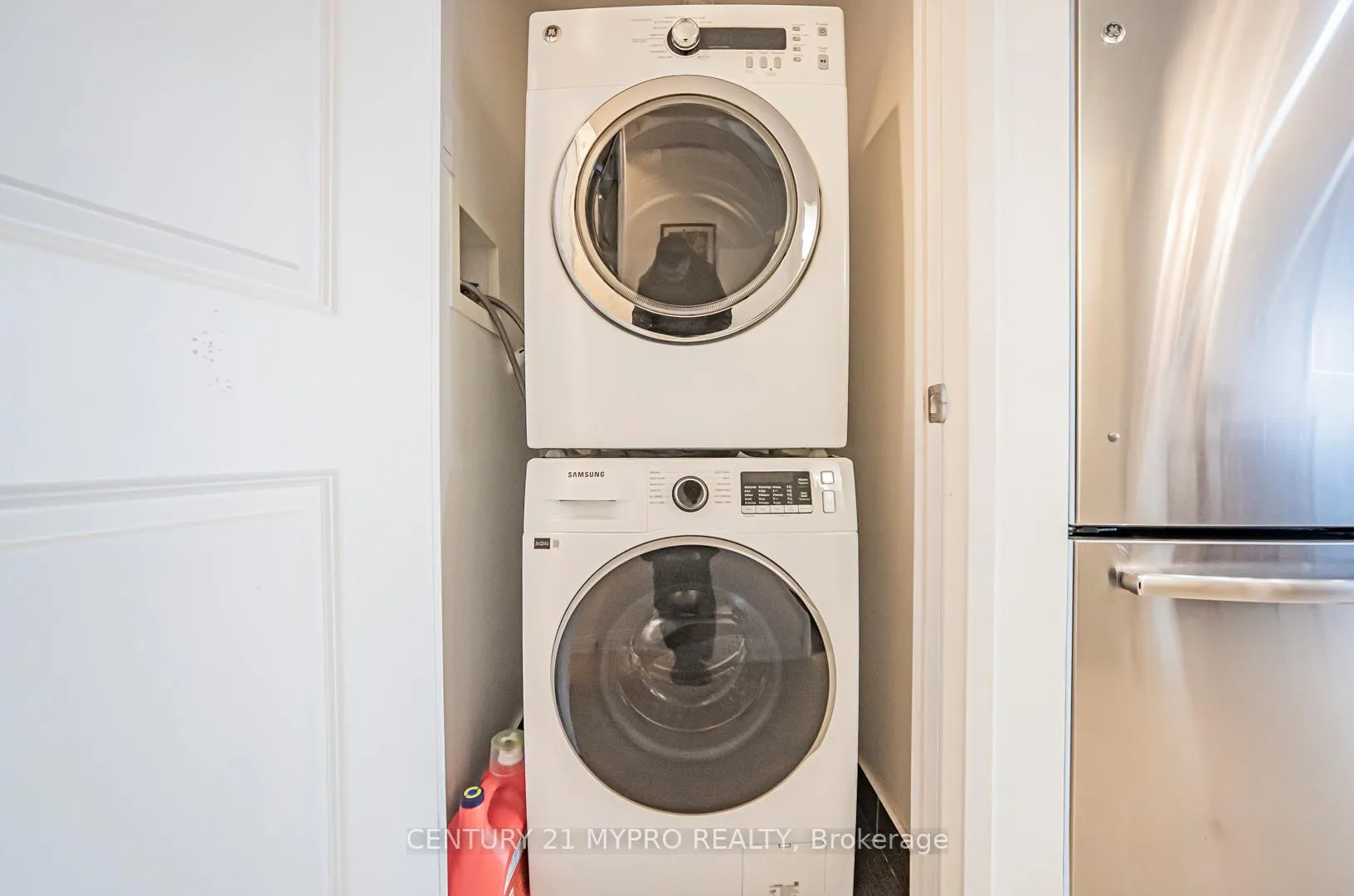 Photo 21 of Unit 903, 7165 Yonge Street, Markham, Grandview — HOMEH