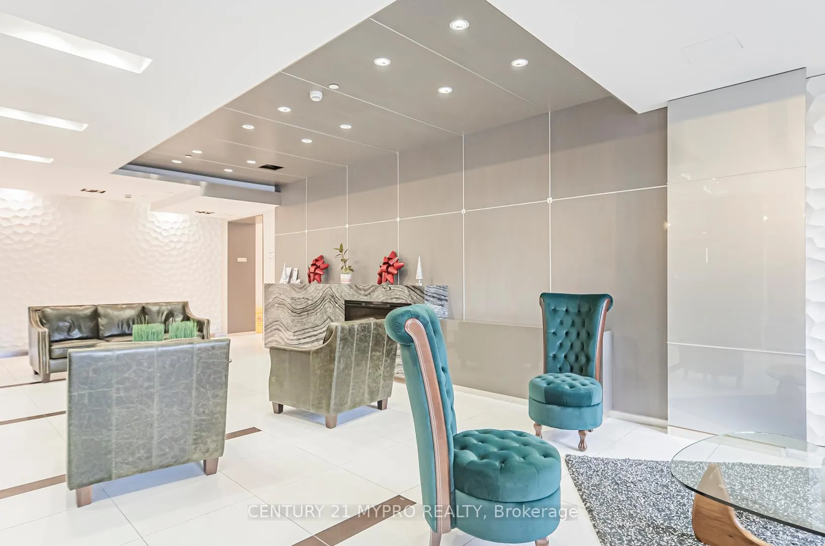 Photo 33 of Unit 903, 7165 Yonge Street, Markham, Grandview — HOMEH