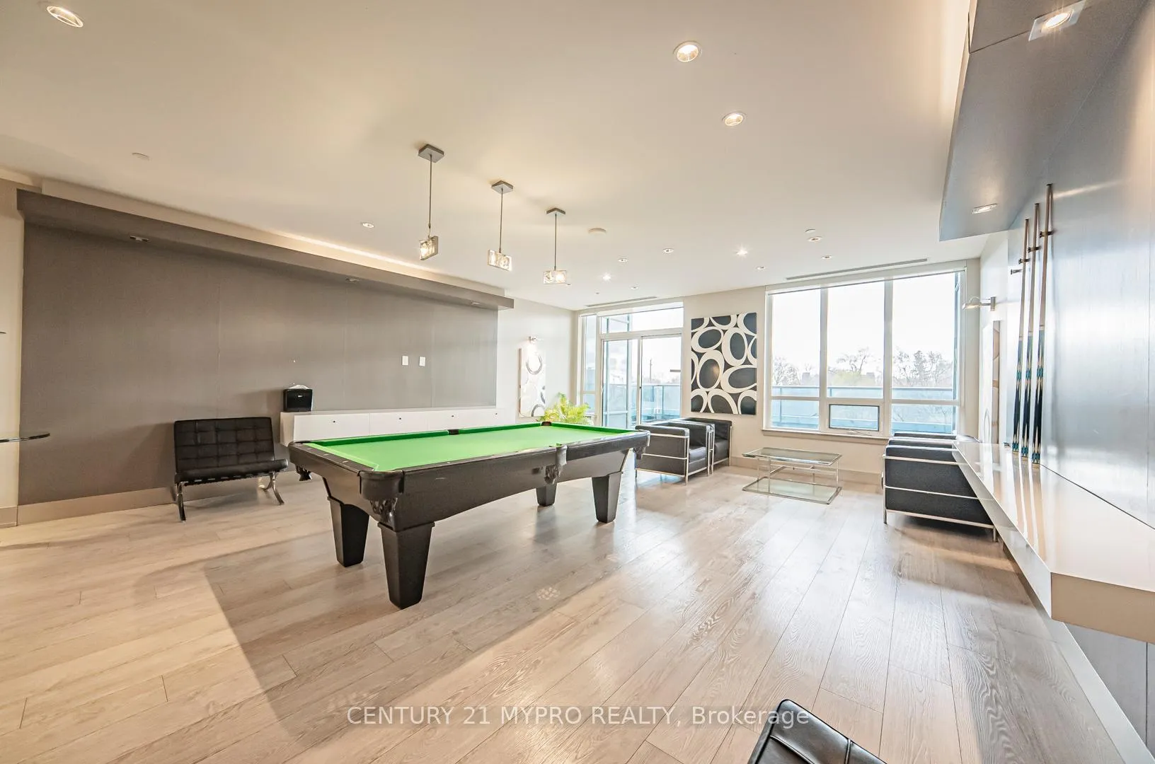 Photo 34 of Unit 903, 7165 Yonge Street, Markham, Grandview — HOMEH