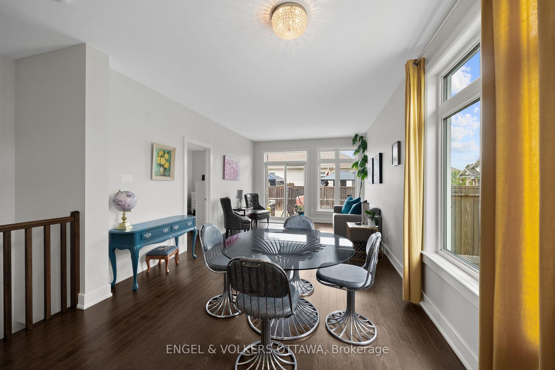 Photo 8 of 538 Silverbell Crescent, Ottawa, Blossom Park/Kemp Park/Findlay Creek — HOMEH