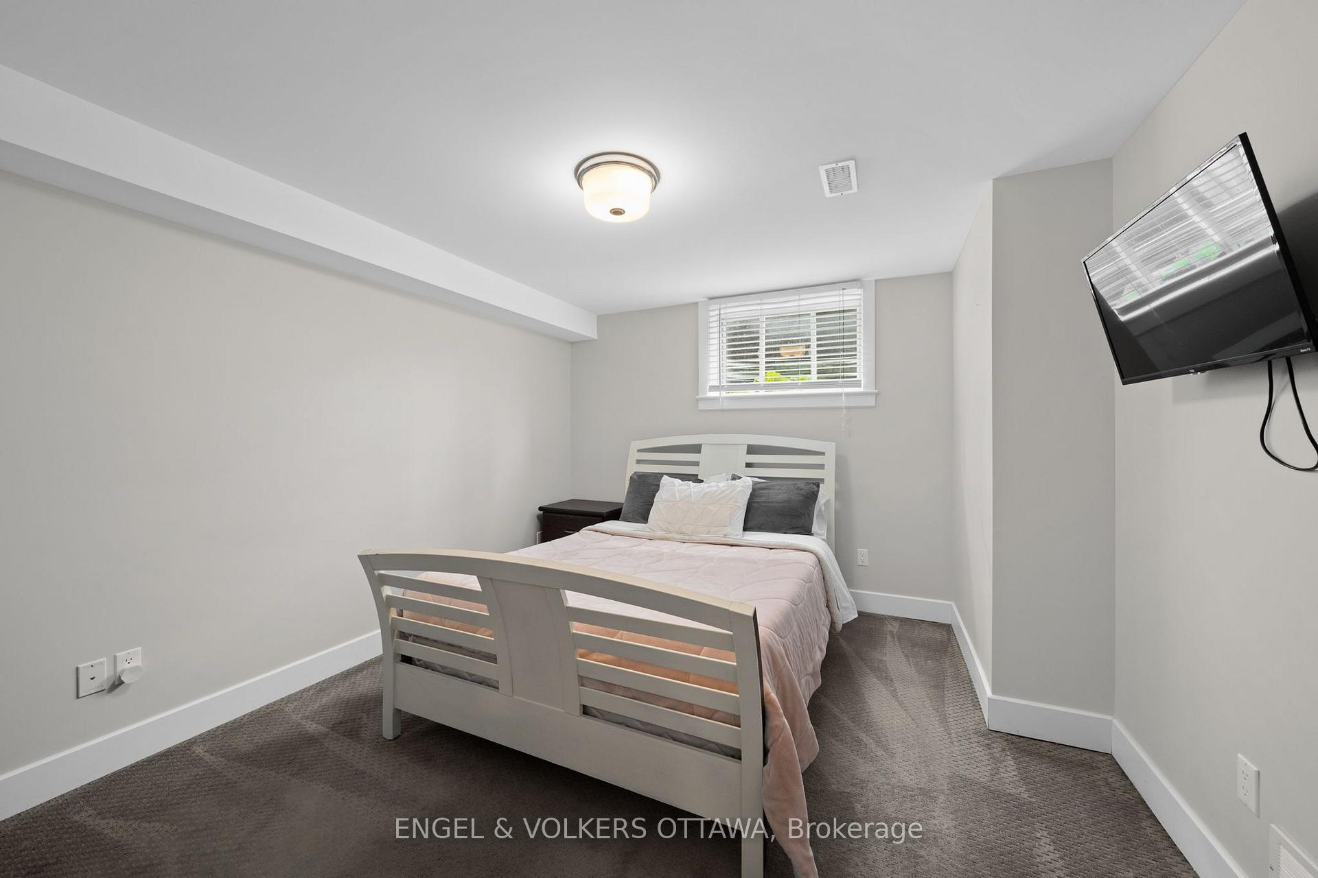 Photo 24 of 538 Silverbell Crescent, Ottawa, Blossom Park/Kemp Park/Findlay Creek — HOMEH