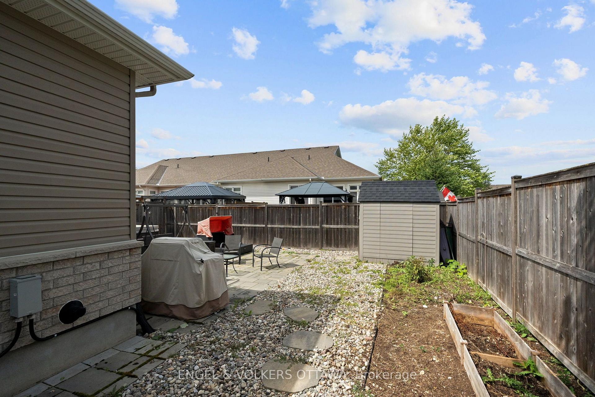 Photo 29 of 538 Silverbell Crescent, Ottawa, Blossom Park/Kemp Park/Findlay Creek — HOMEH