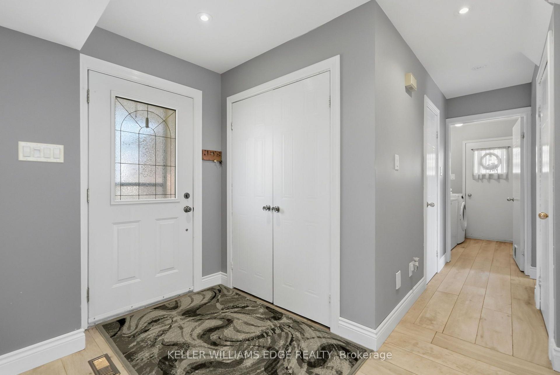 Photo 14 of 2055 Hunters Wood Drive, Burlington, Headon — HOMEH