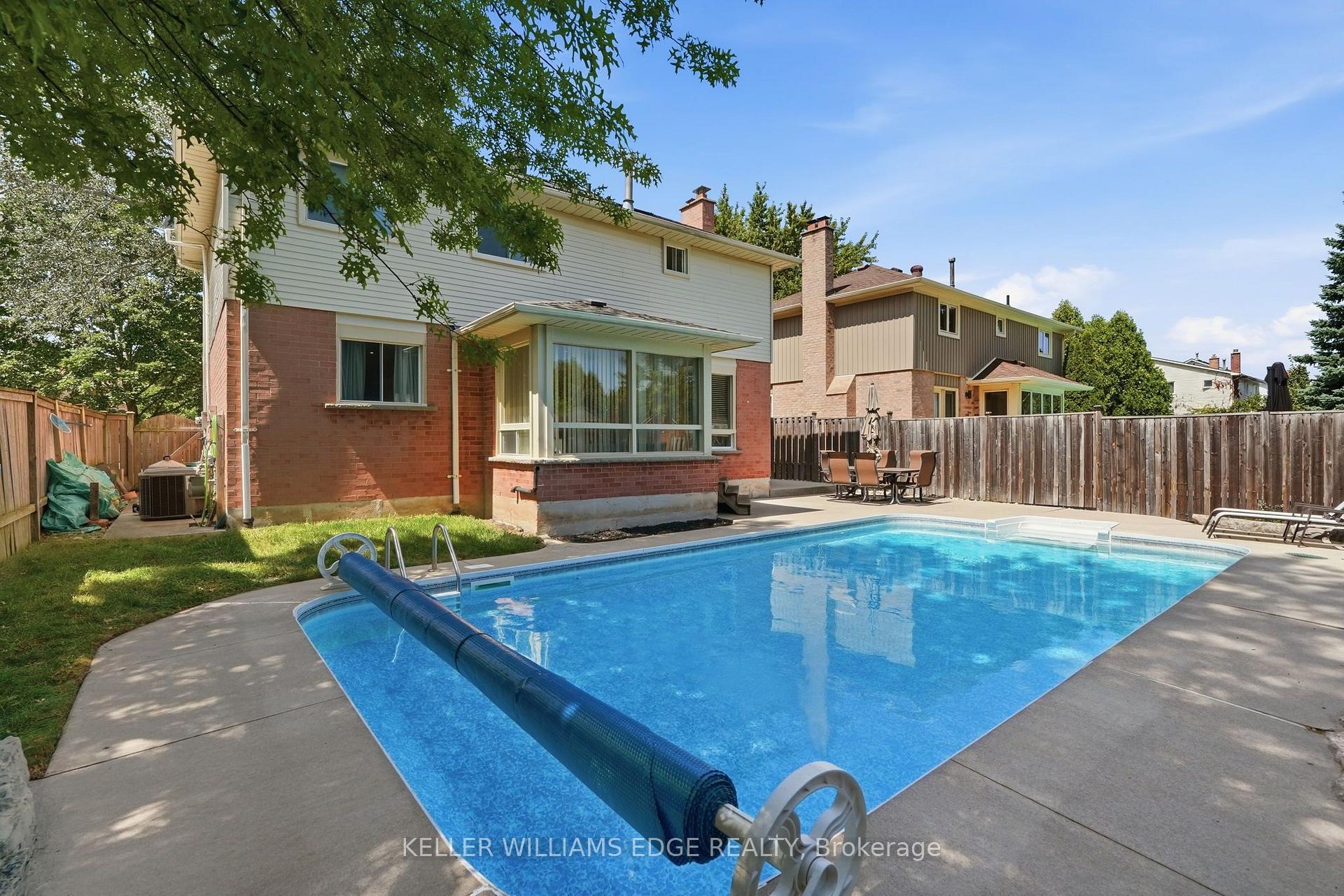 Photo 43 of 2055 Hunters Wood Drive, Burlington, Headon — HOMEH