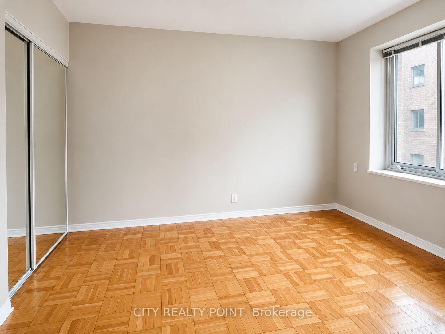 Photo 5 of Unit 209, 990 Avenue Road, Toronto, Yonge-Eglinton — HOMEH