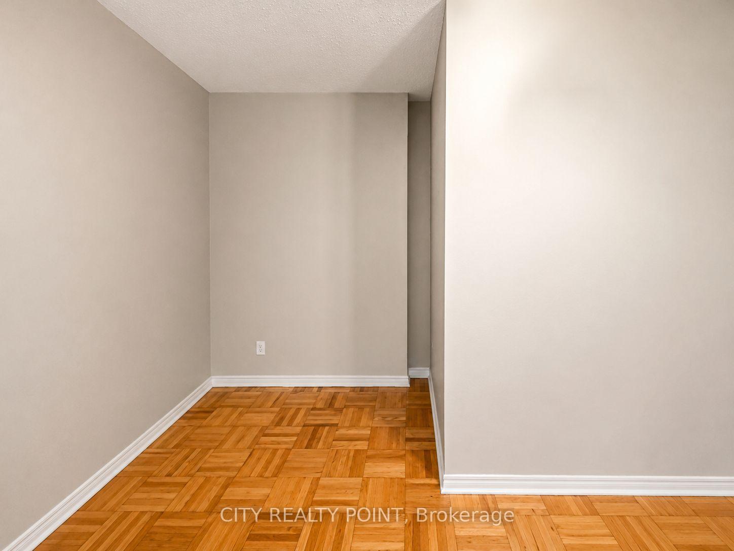 Photo 6 of Unit 209, 990 Avenue Road, Toronto, Yonge-Eglinton — HOMEH
