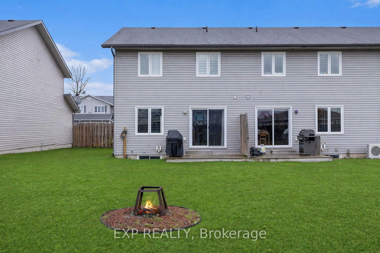 Photo 9 of 3000 Sandstone Crescent, Petawawa, Petawawa — HOMEH