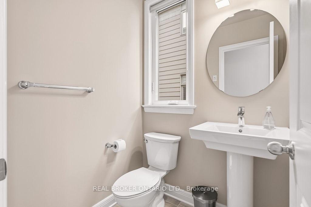 Photo 5 of 78 Michael Stoqua Street, Ottawa, CFB Rockcliffe and Area — HOMEH