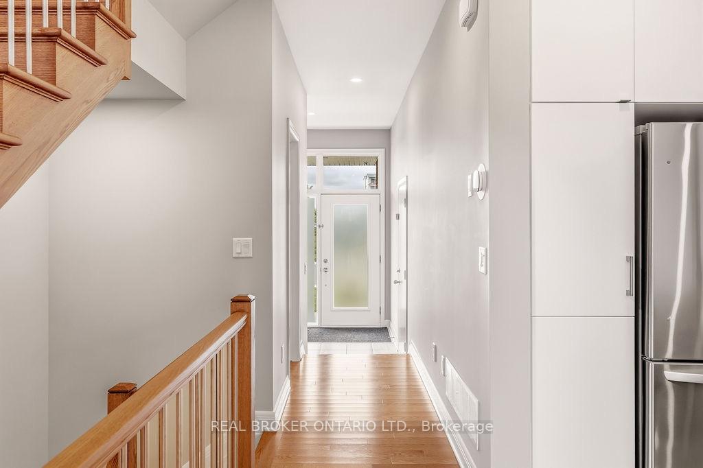 Photo 6 of 78 Michael Stoqua Street, Ottawa, CFB Rockcliffe and Area — HOMEH