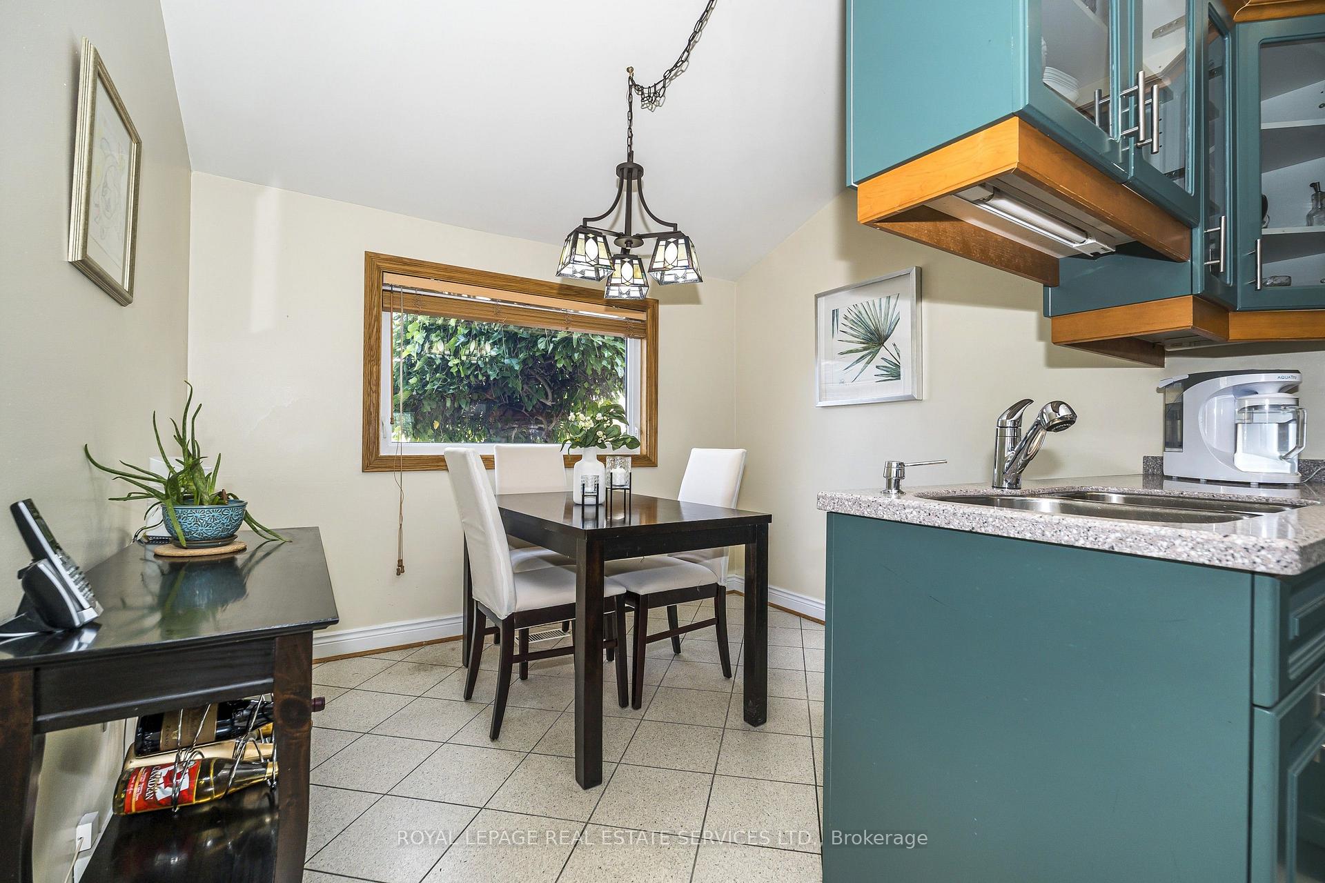 Photo 8 of Unit 3, 336 Queen Street S, Mississauga, Streetsville — HOMEH