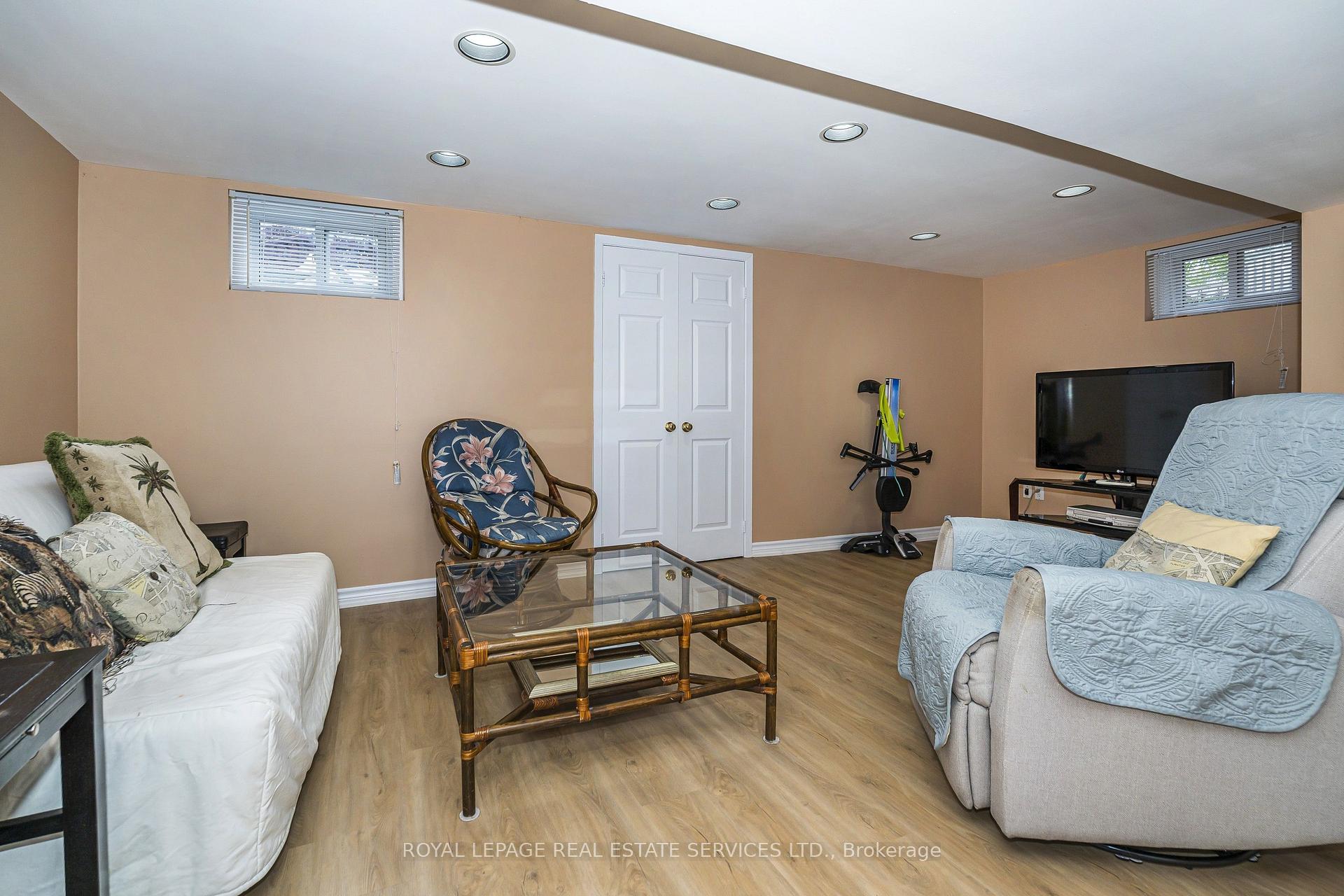 Photo 29 of Unit 3, 336 Queen Street S, Mississauga, Streetsville — HOMEH