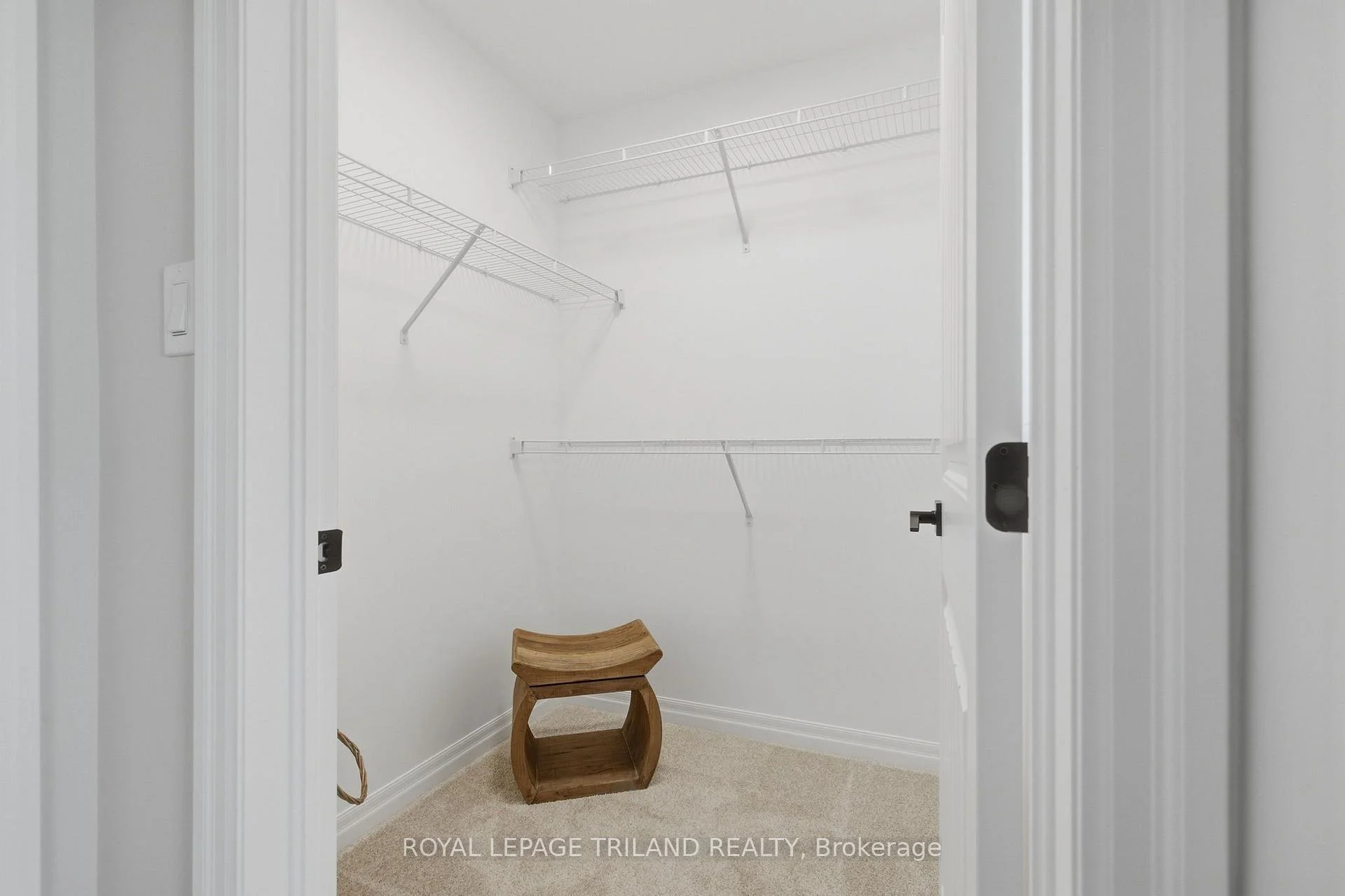 Photo 17 of 154 Styles Drive, St. Thomas — HOMEH