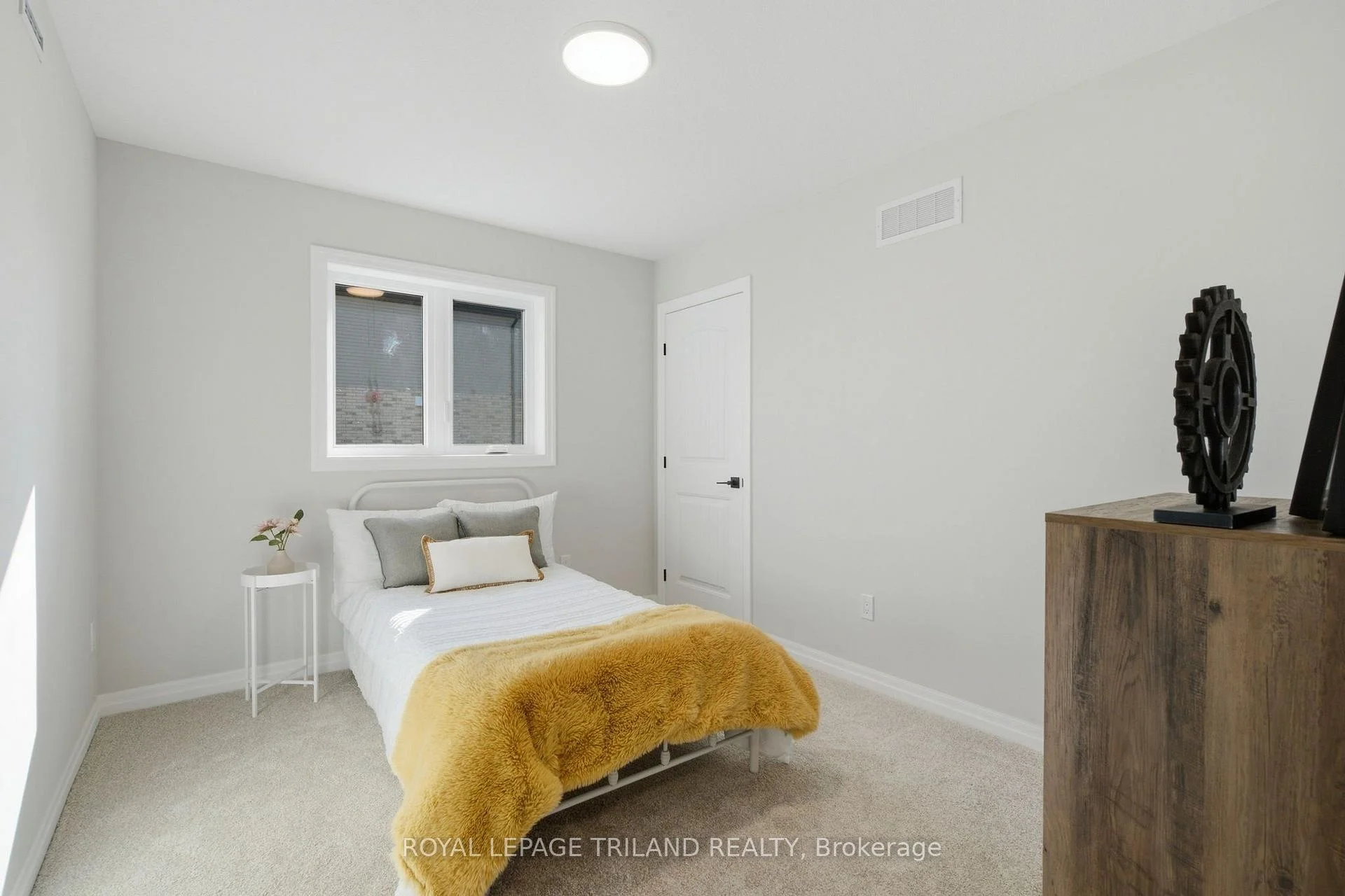Photo 18 of 154 Styles Drive, St. Thomas — HOMEH
