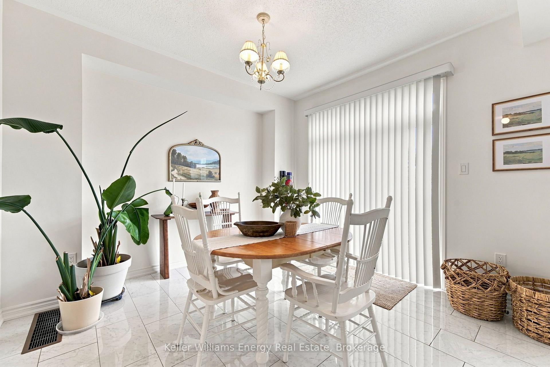 Photo 10 of 94 Elephant Hill Drive, Clarington, Bowmanville — HOMEH