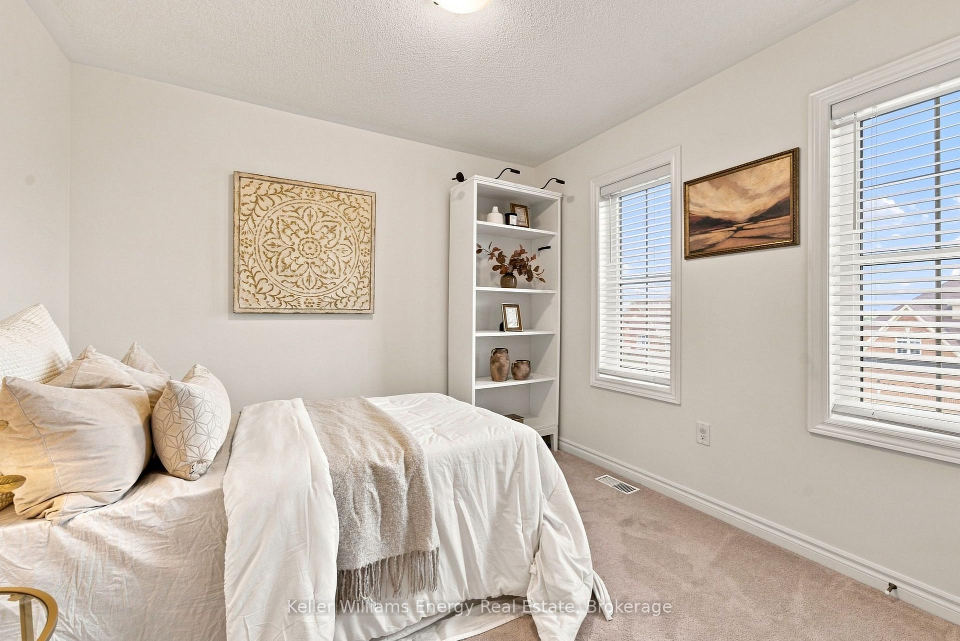 Photo 28 of 94 Elephant Hill Drive, Clarington, Bowmanville — HOMEH