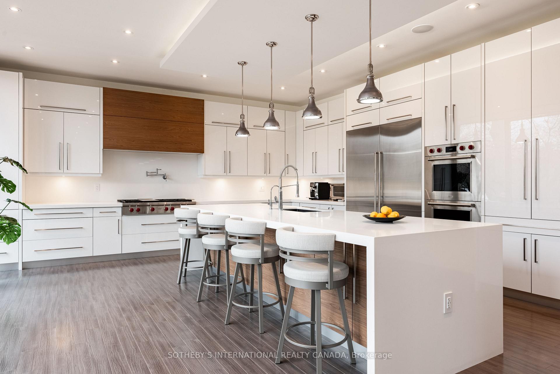 Photo 10 of 1388 Acton Crescent, Oakville, Morrison — HOMEH