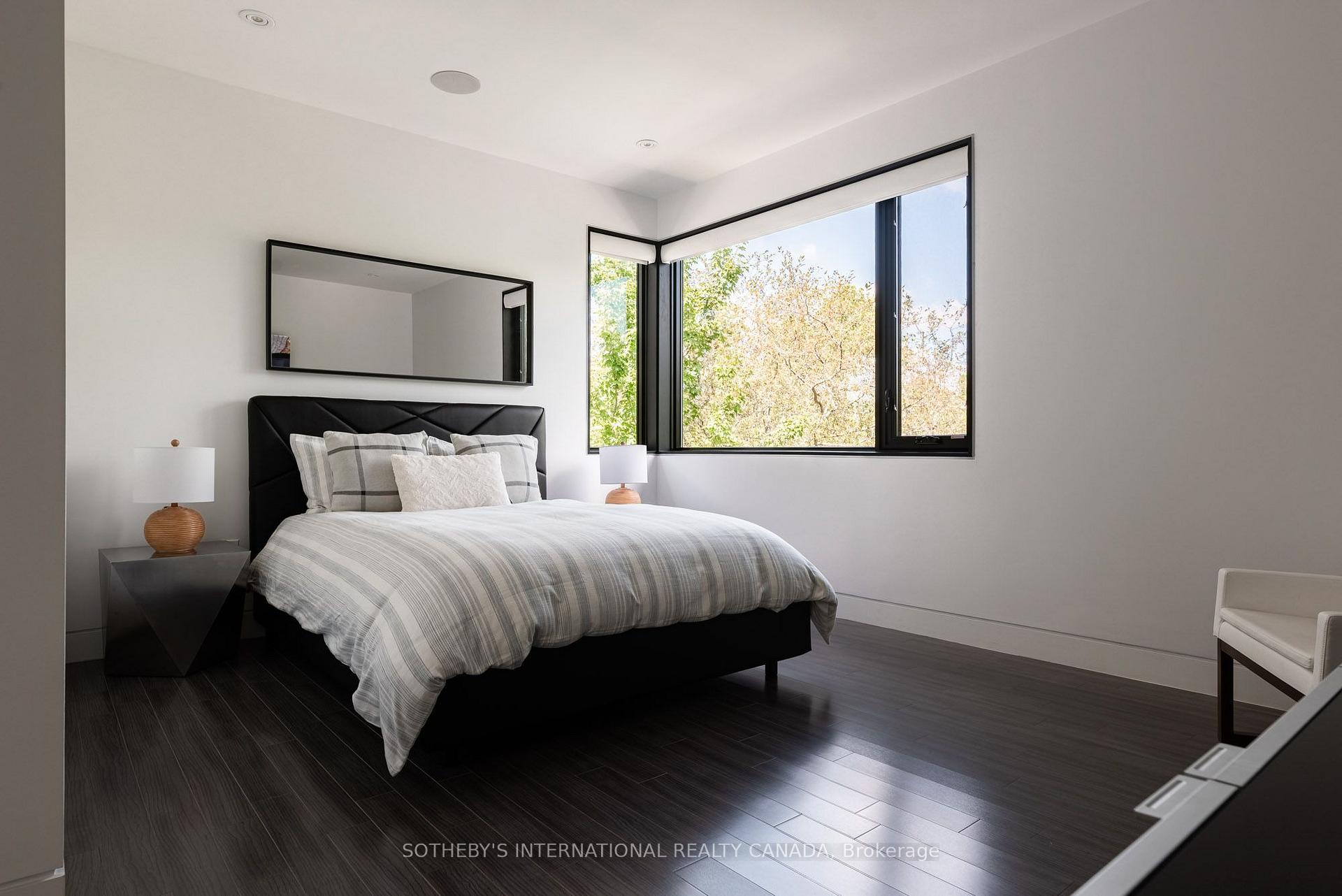 Photo 33 of 1388 Acton Crescent, Oakville, Morrison — HOMEH