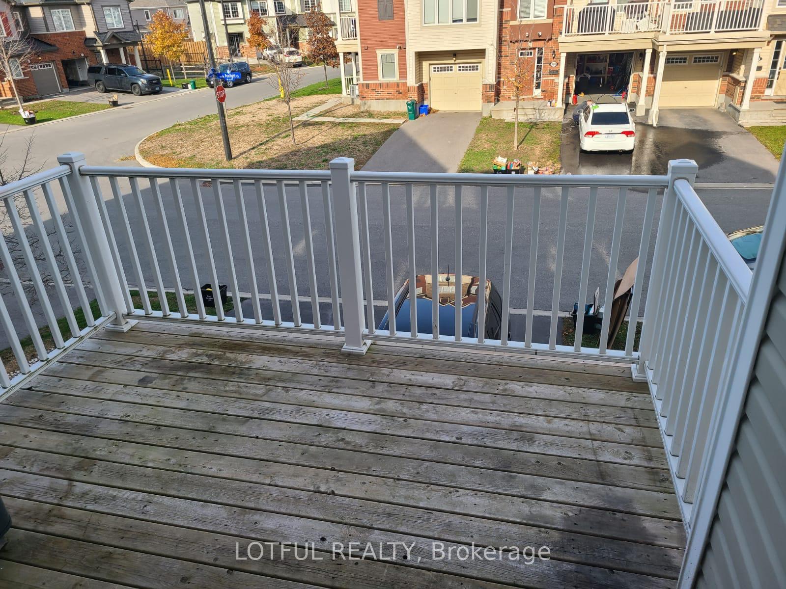 Photo 14 of 609 Foxlight Circle, Ottawa, Kanata - Emerald Meadows/Trailwest — HOMEH