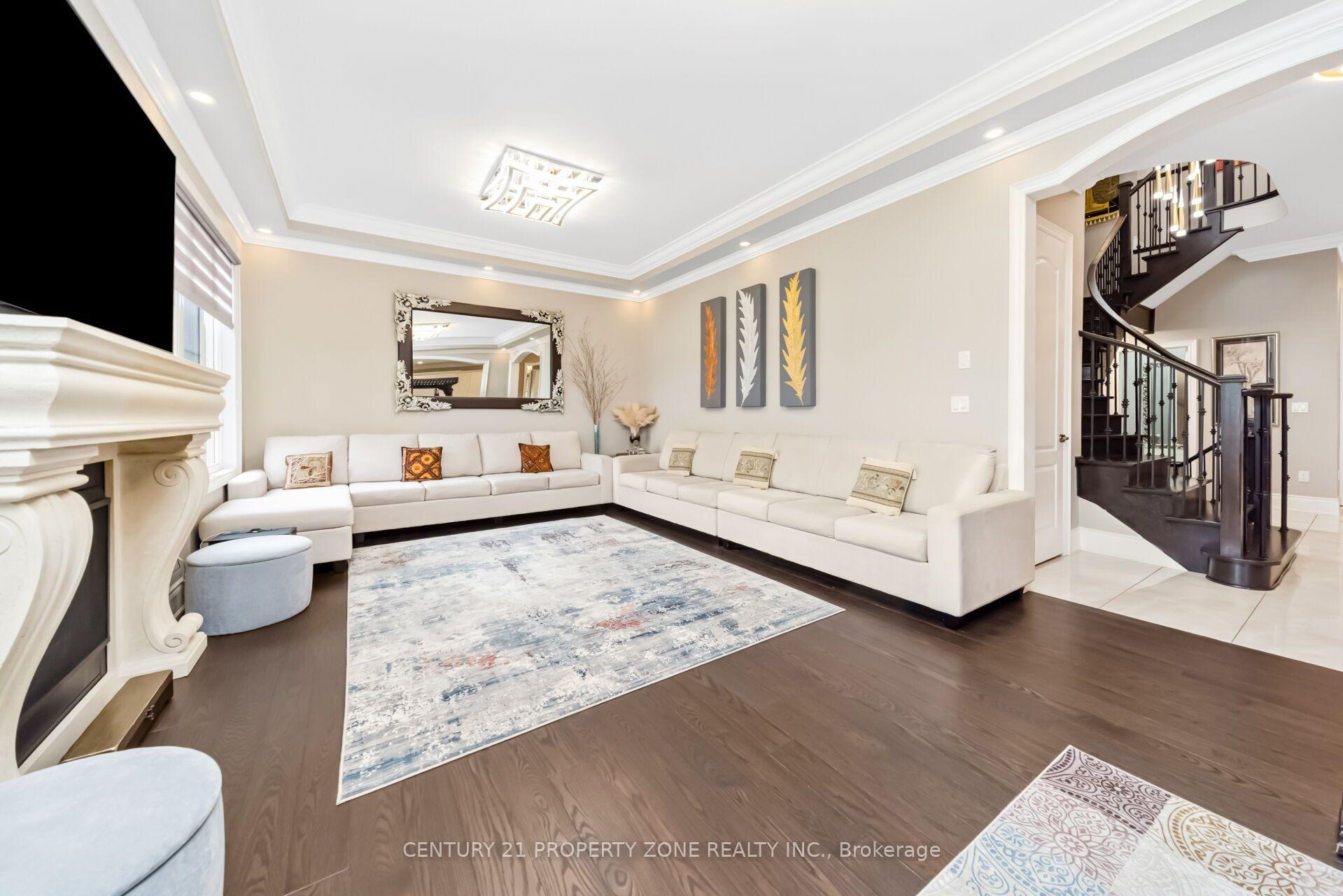 Photo 19 of 8 Adrian Crescent, Brampton, Credit Valley — HOMEH