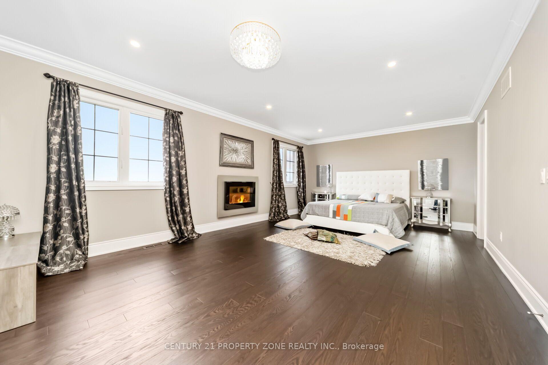Photo 24 of 8 Adrian Crescent, Brampton, Credit Valley — HOMEH
