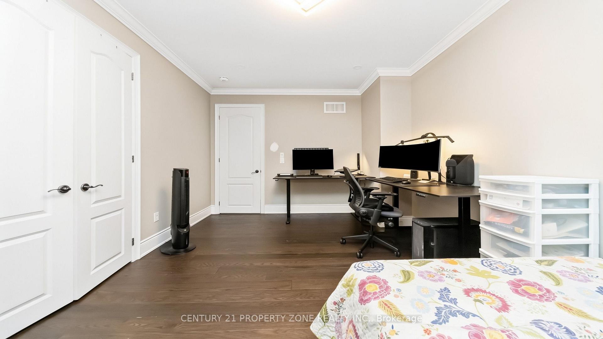 Photo 30 of 8 Adrian Crescent, Brampton, Credit Valley — HOMEH