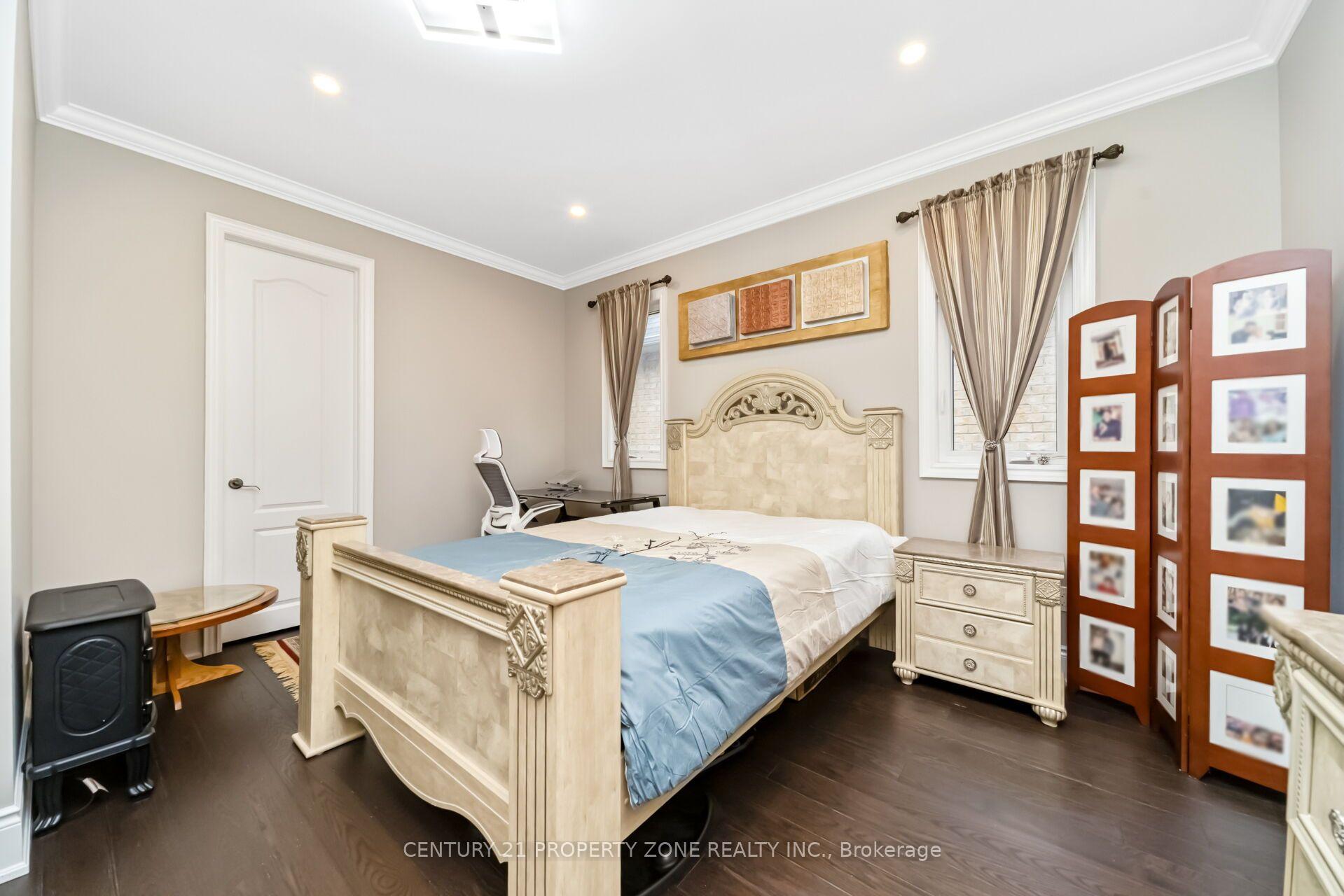 Photo 31 of 8 Adrian Crescent, Brampton, Credit Valley — HOMEH