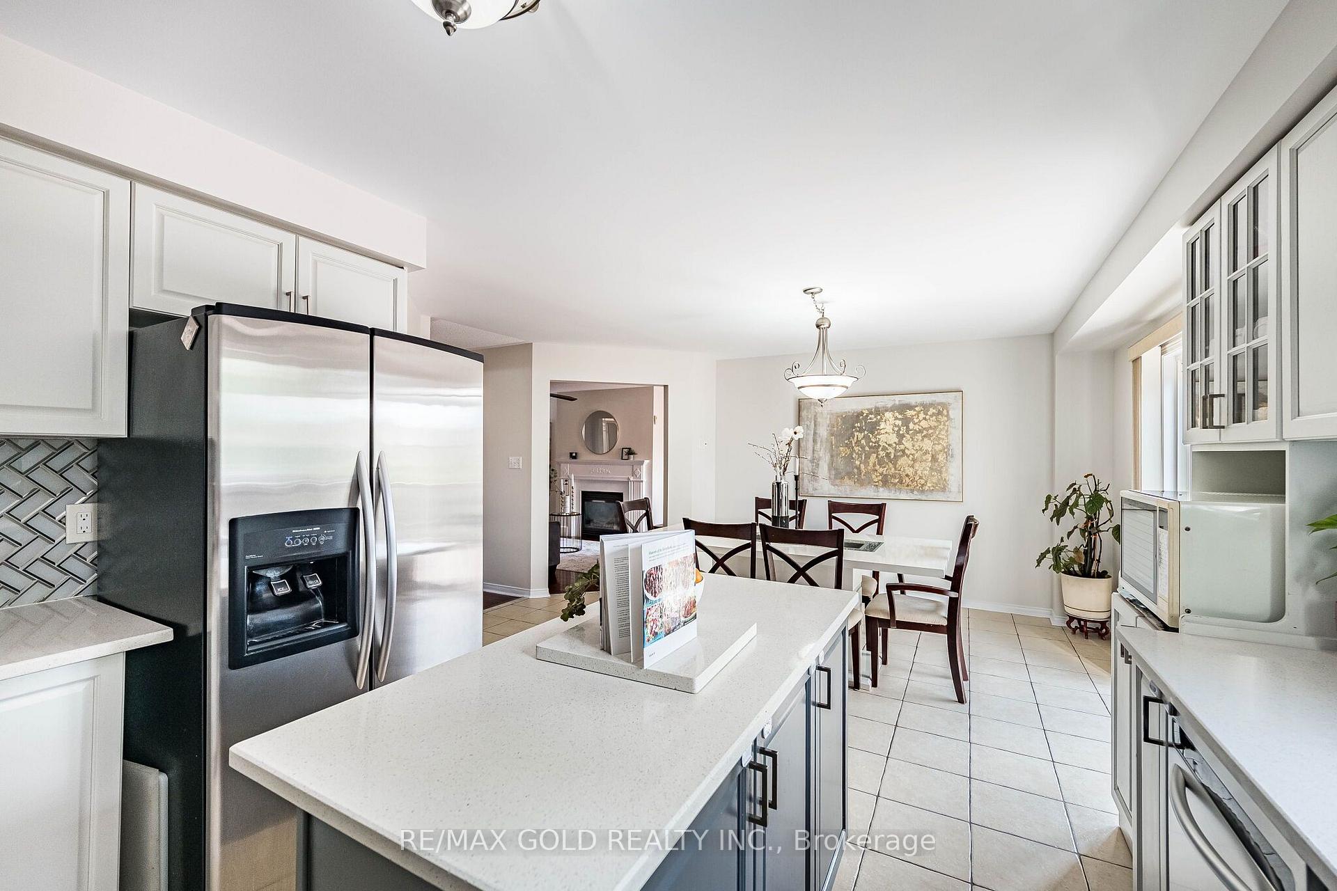 Photo 17 of 128 Luella Crescent, Brampton, Fletcher's Meadow — HOMEH