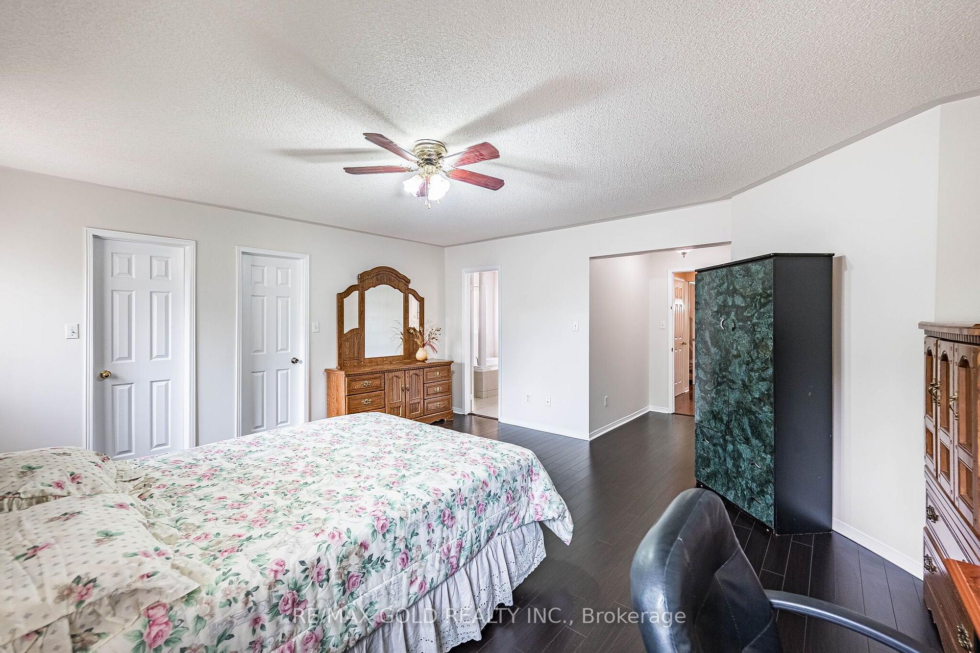 Photo 23 of 128 Luella Crescent, Brampton, Fletcher's Meadow — HOMEH