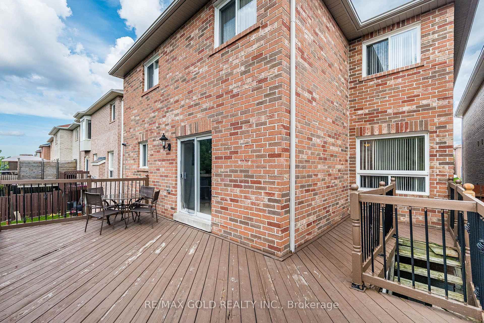 Photo 33 of 128 Luella Crescent, Brampton, Fletcher's Meadow — HOMEH