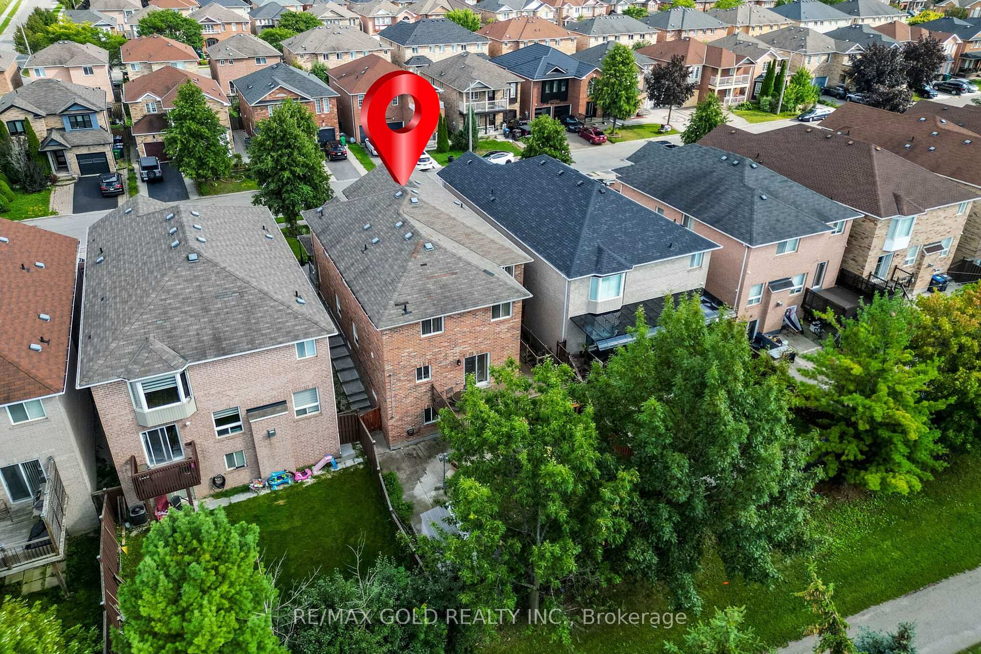 Photo 37 of 128 Luella Crescent, Brampton, Fletcher's Meadow — HOMEH