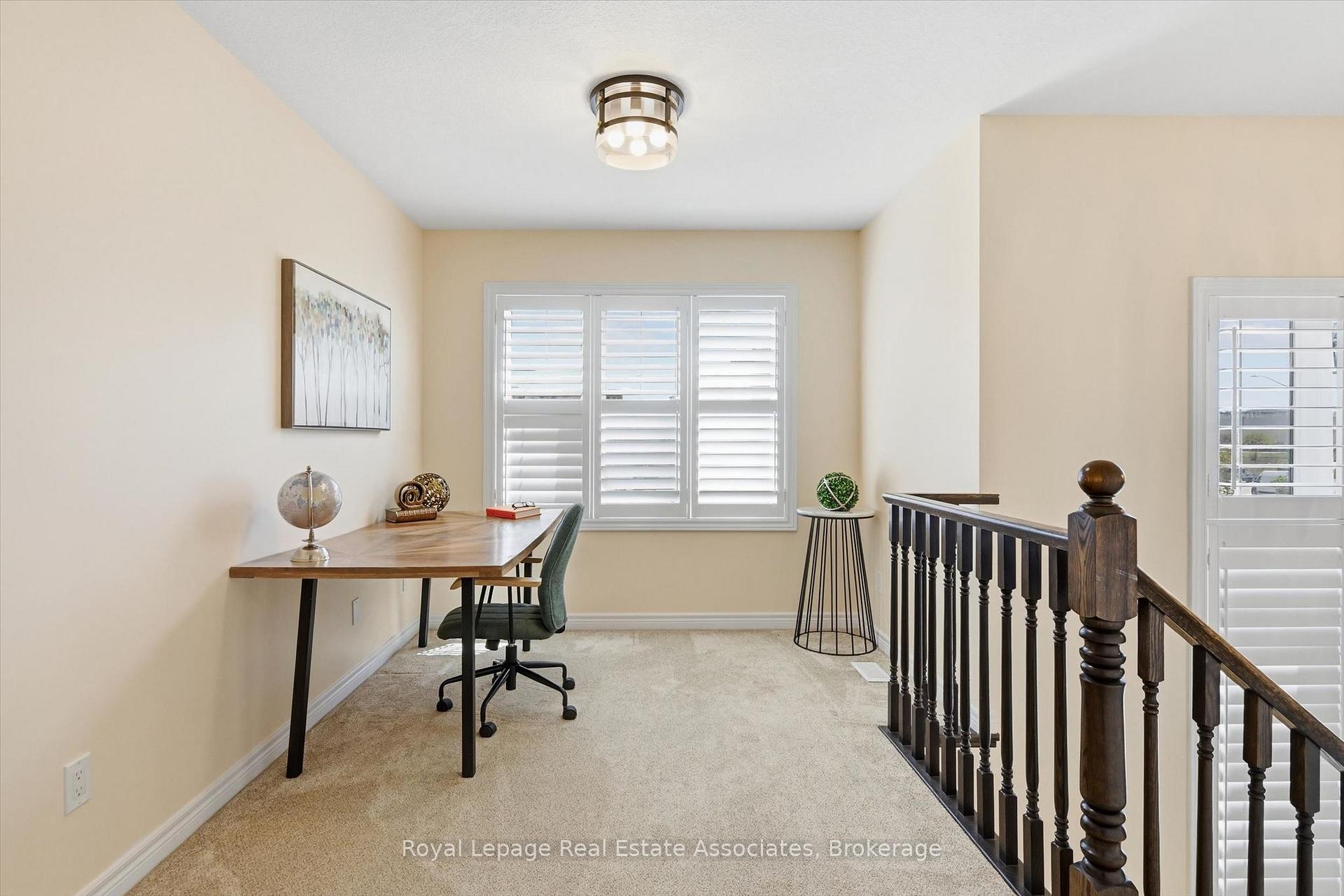 Photo 16 of 1 Southshore Crescent, Hamilton, Lakeshore — HOMEH