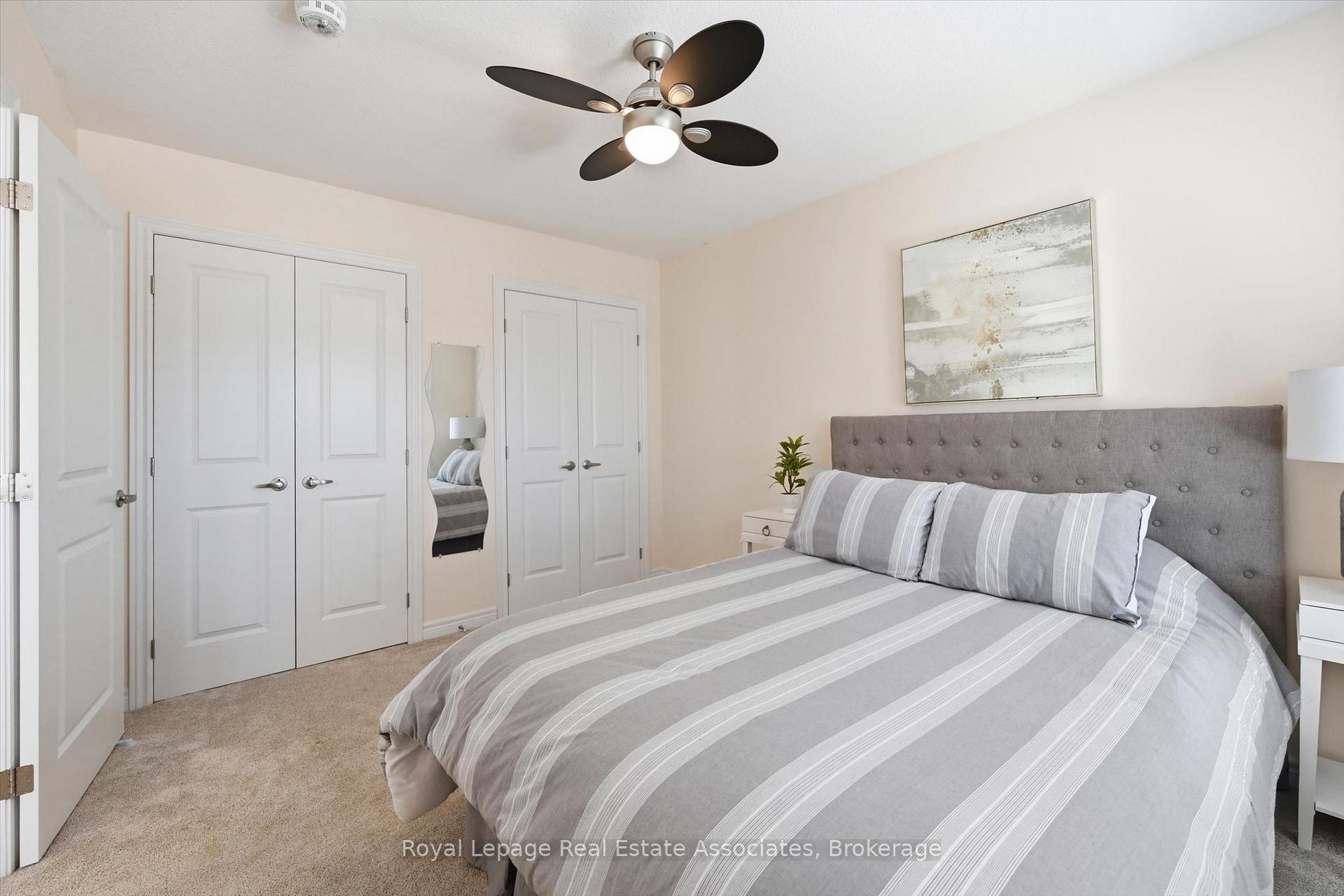 Photo 22 of 1 Southshore Crescent, Hamilton, Lakeshore — HOMEH