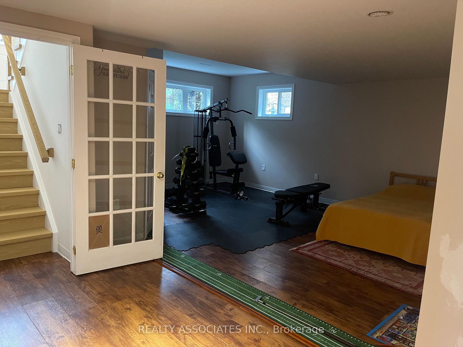 Photo 8 of 1059 Nantyr Drive, Innisfil, Alcona — HOMEH