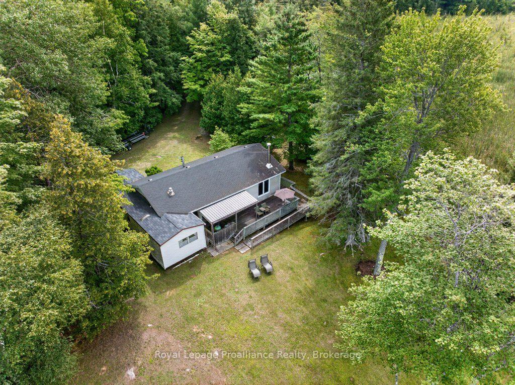 Photo 4 of 1693 Gull Lake Road, Frontenac, Frontenac North — HOMEH
